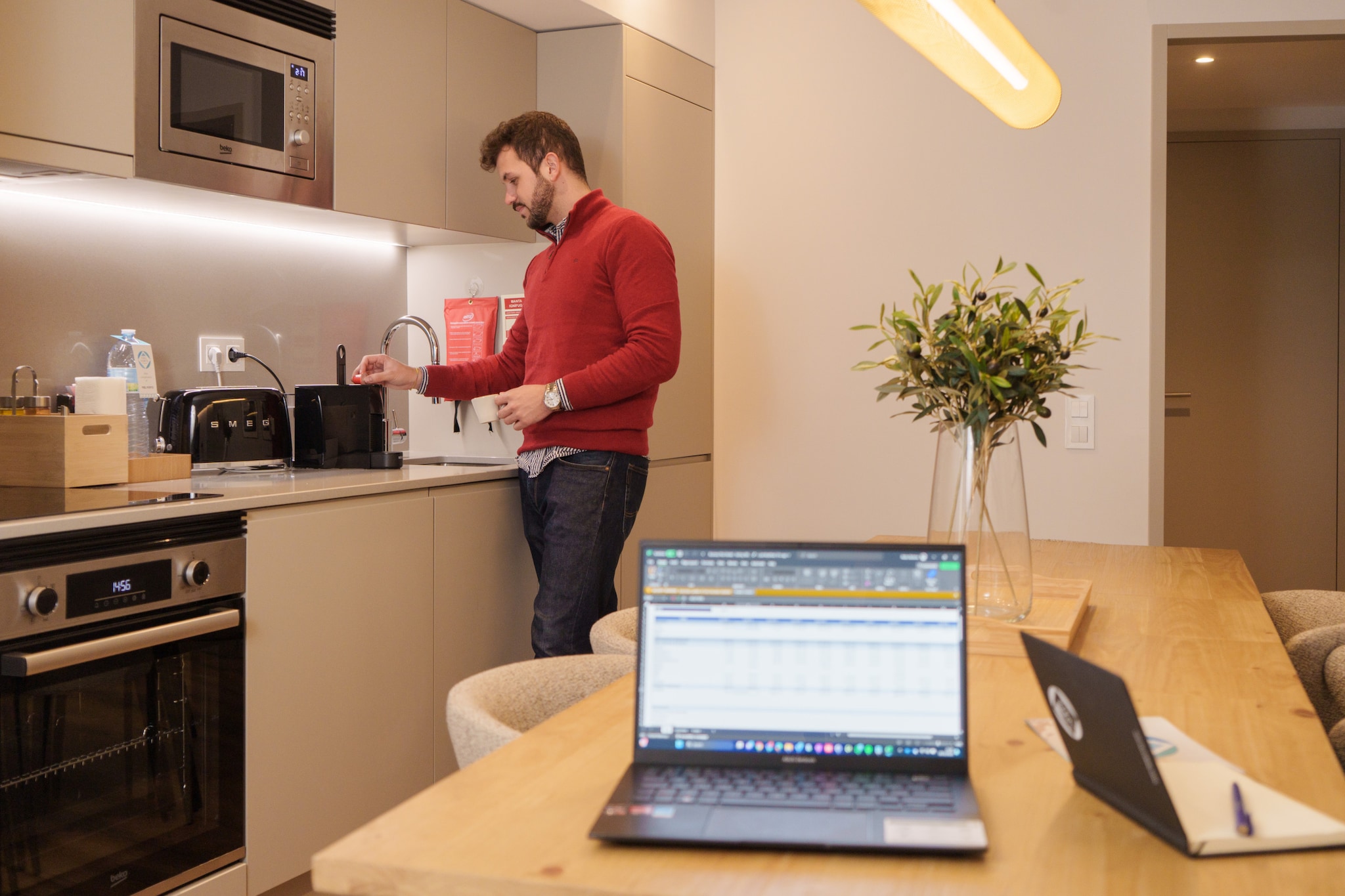 Feel Porto Firmeza Coworking & Flat 3.4-Keuken