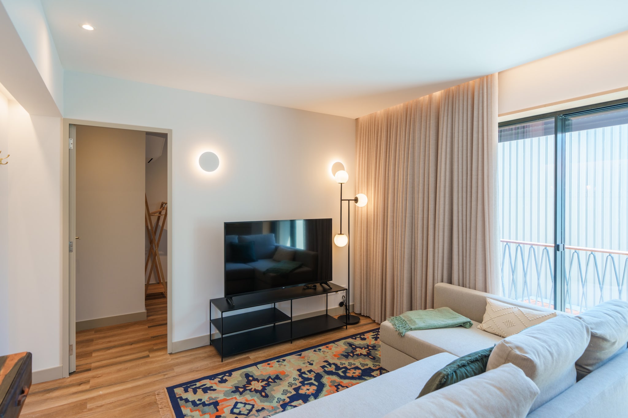 Feel Porto Firmeza Coworking & Flat 3.4-Woonkamer