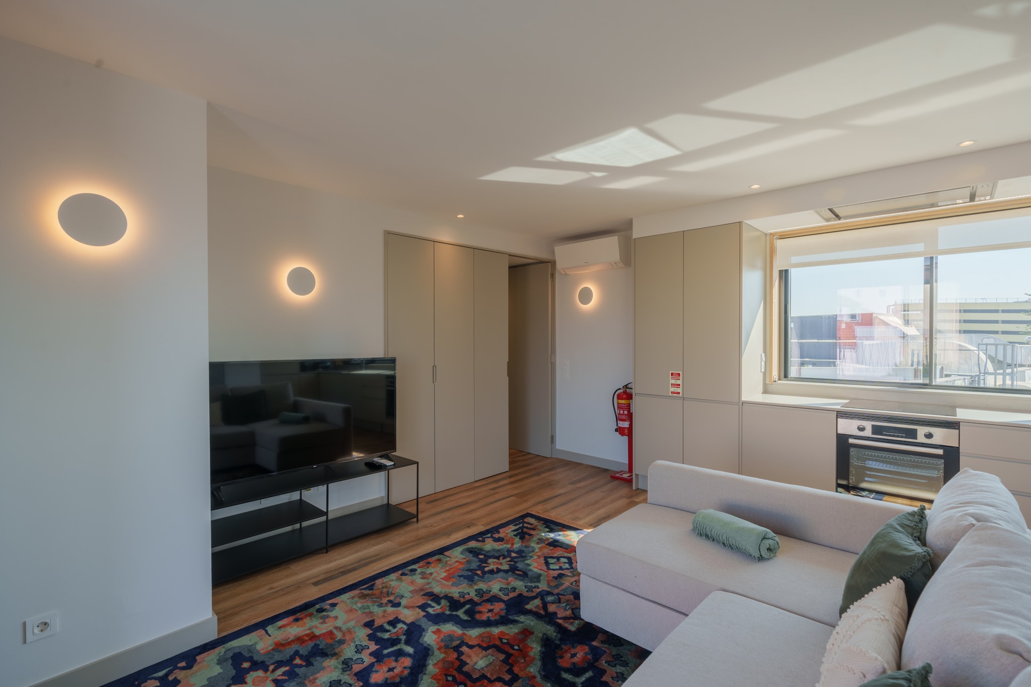 Feel Porto Firmeza Coworking & Flat 4.4-Woonkamer