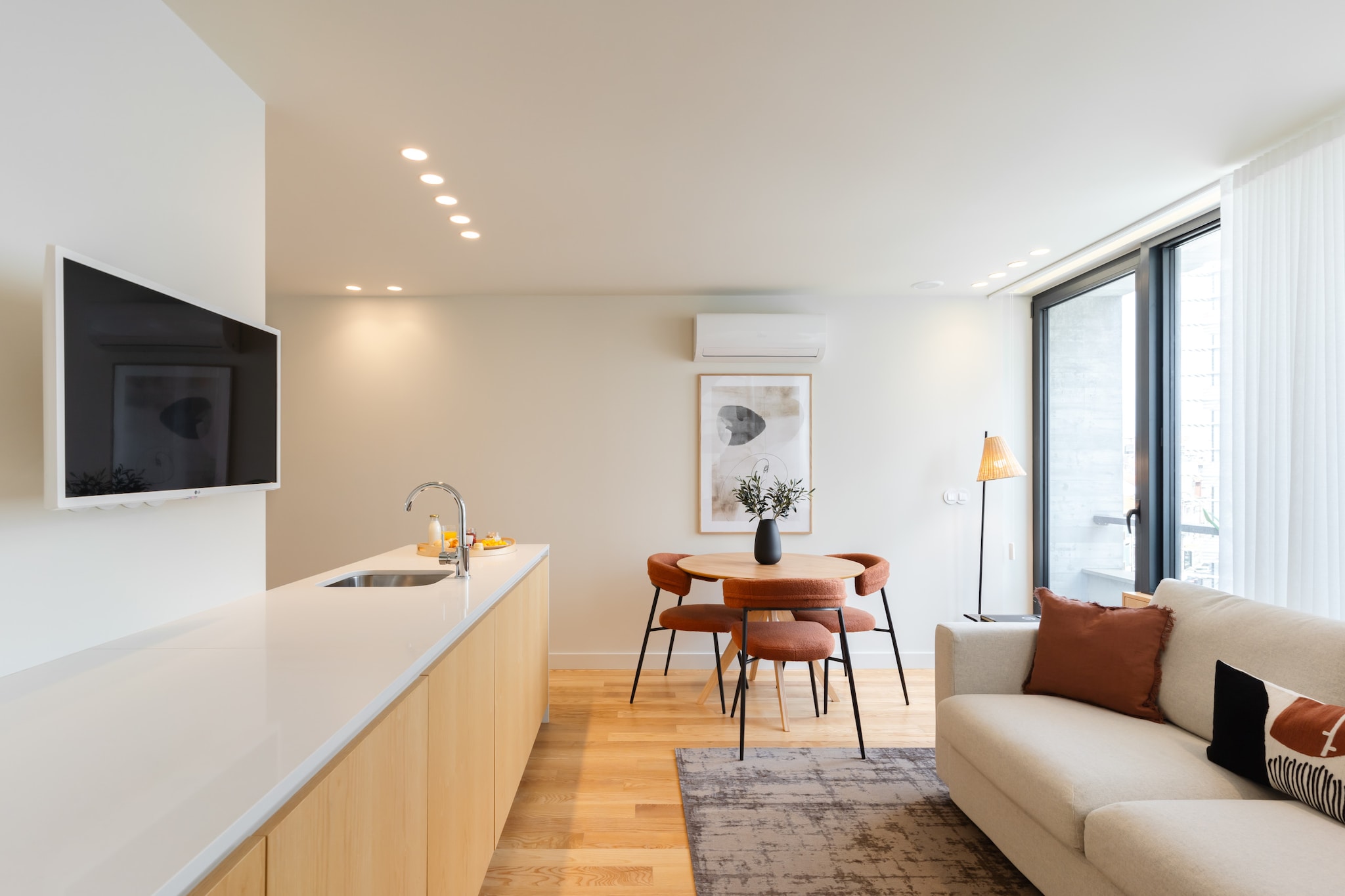 Feel Porto Corporate Housing Boavista I-Living room