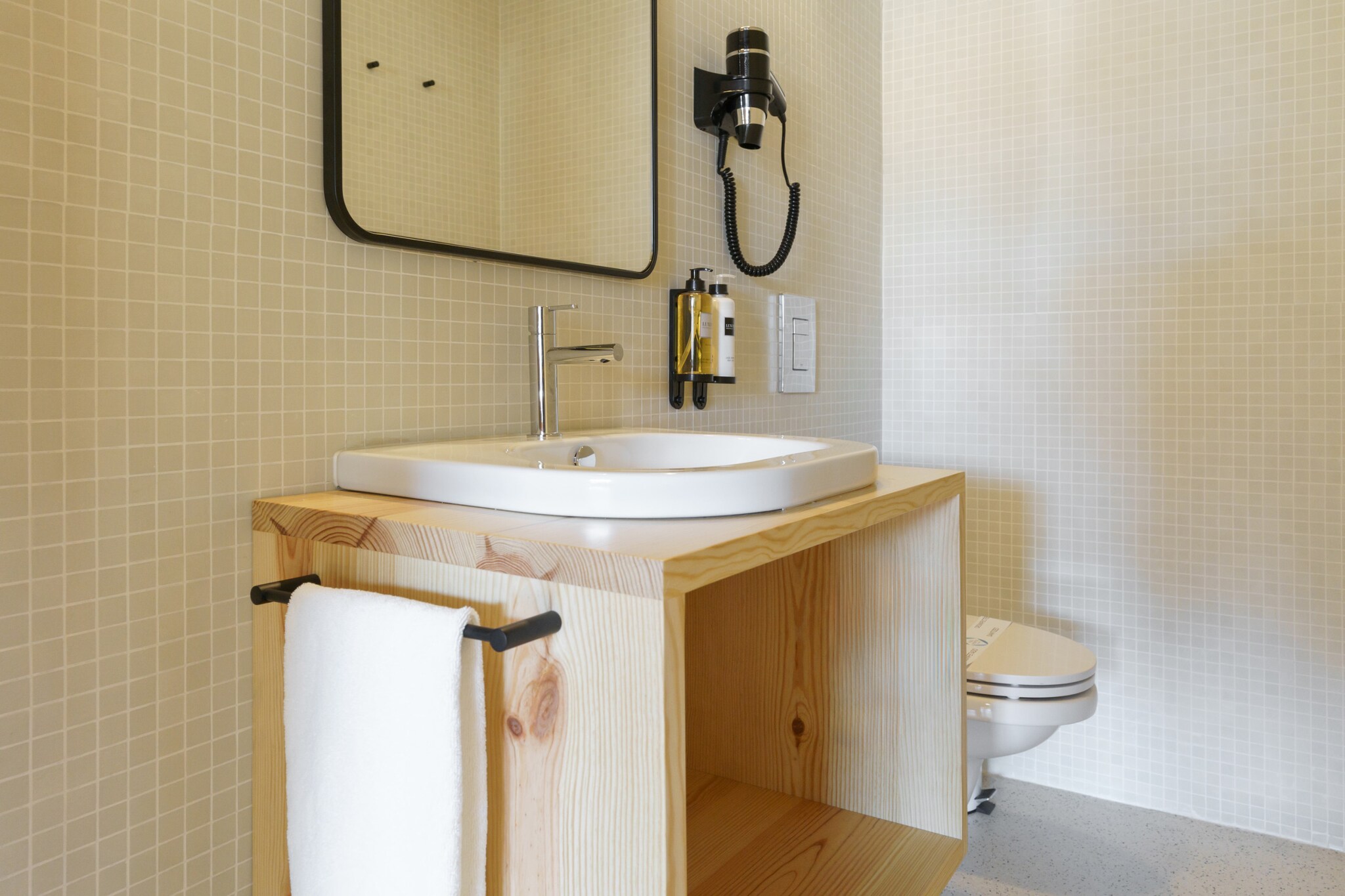 Feel Porto Matosinhos City Flat IV-Badkamer