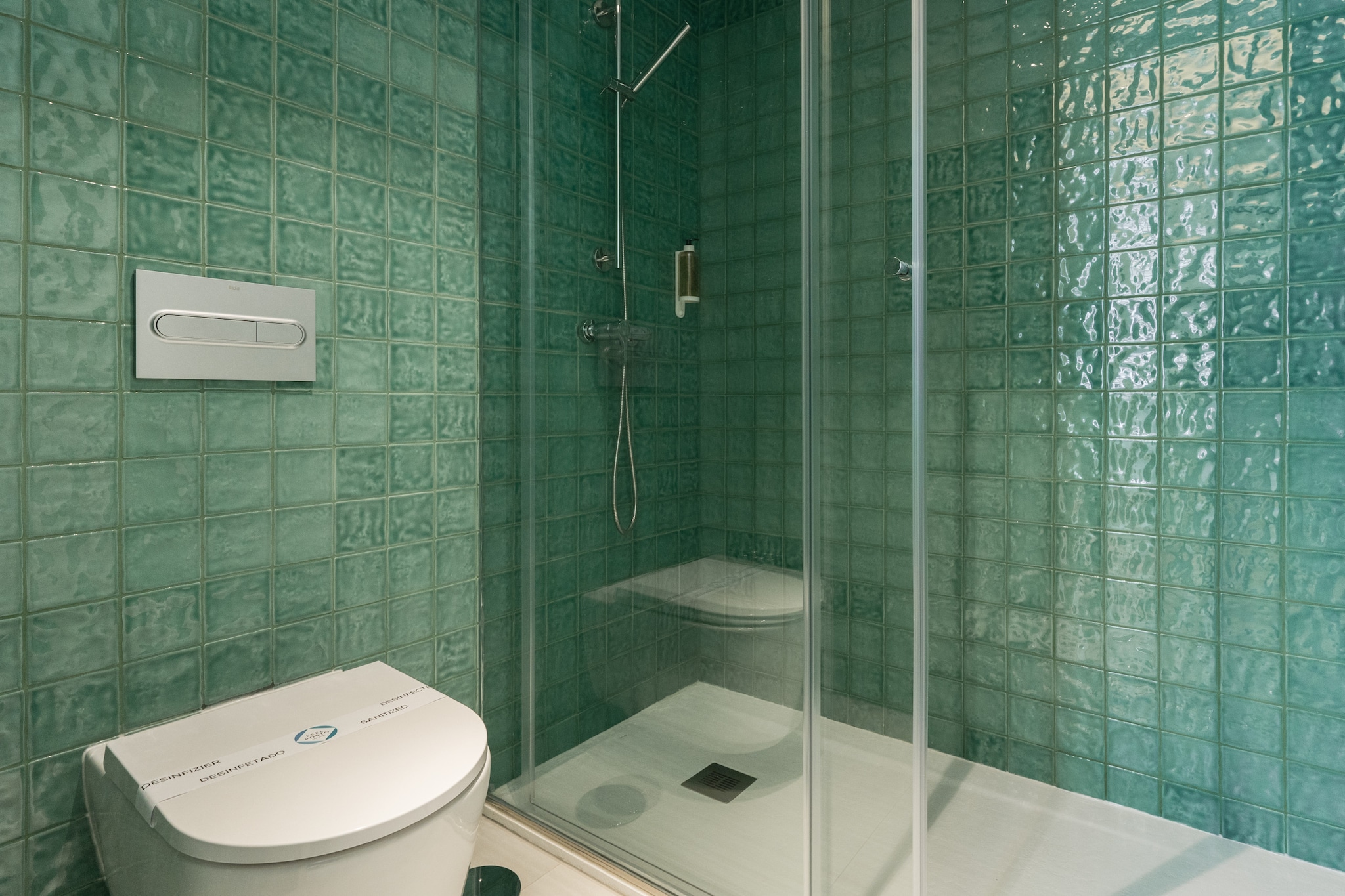 Feel Porto Clérigos Charm Flat 2.1-Badkamer