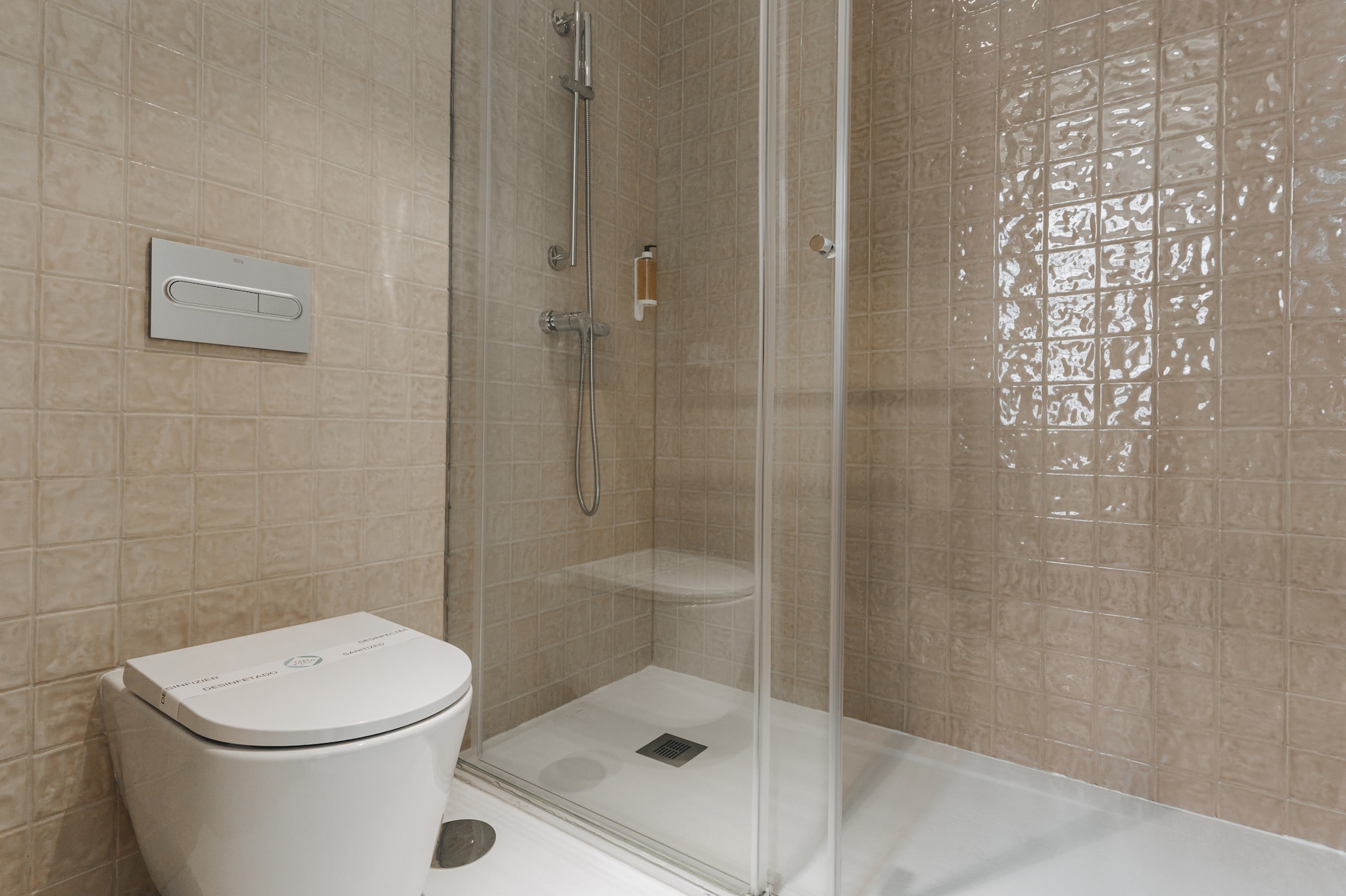 Feel Porto Clérigos Charm Flat 3.1-Badkamer