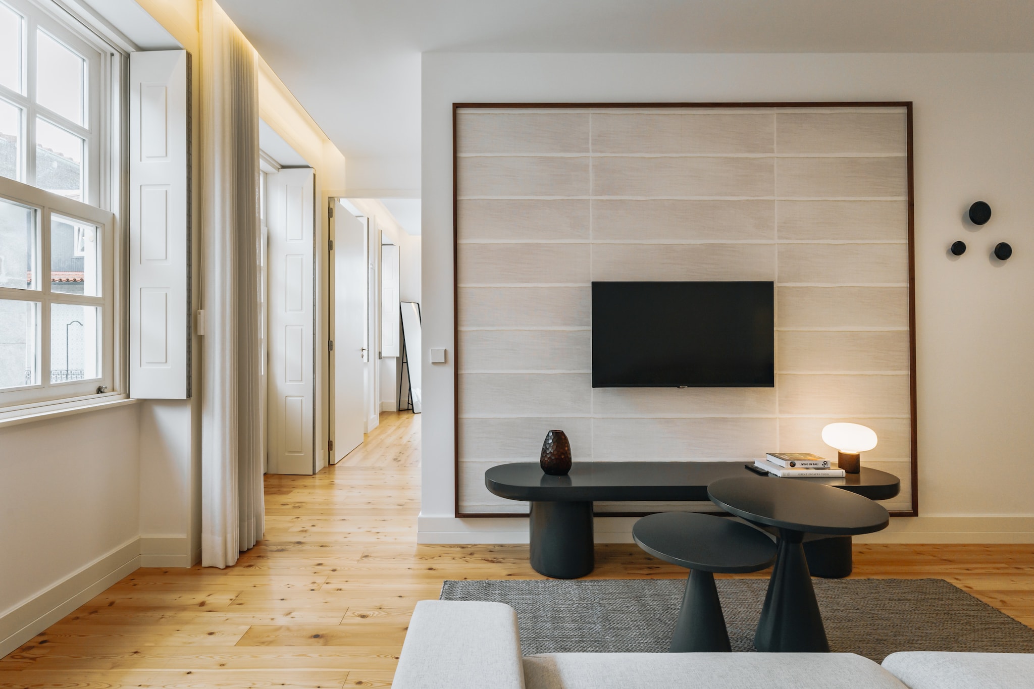 Feel Porto Clérigos Charm Flat 4.1-Woonkamer