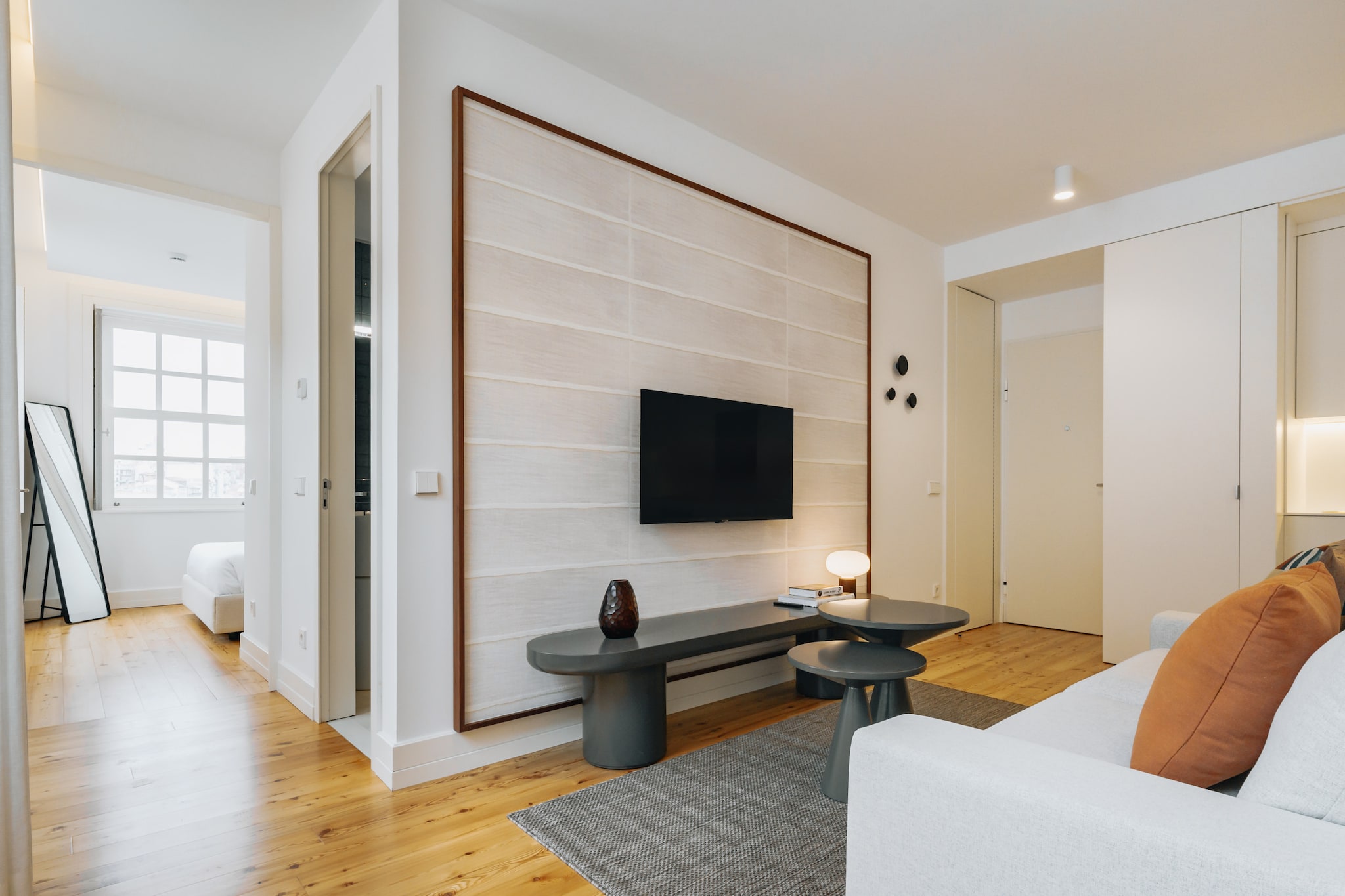 Feel Porto Clérigos Charm Flat 4.1-Woonkamer