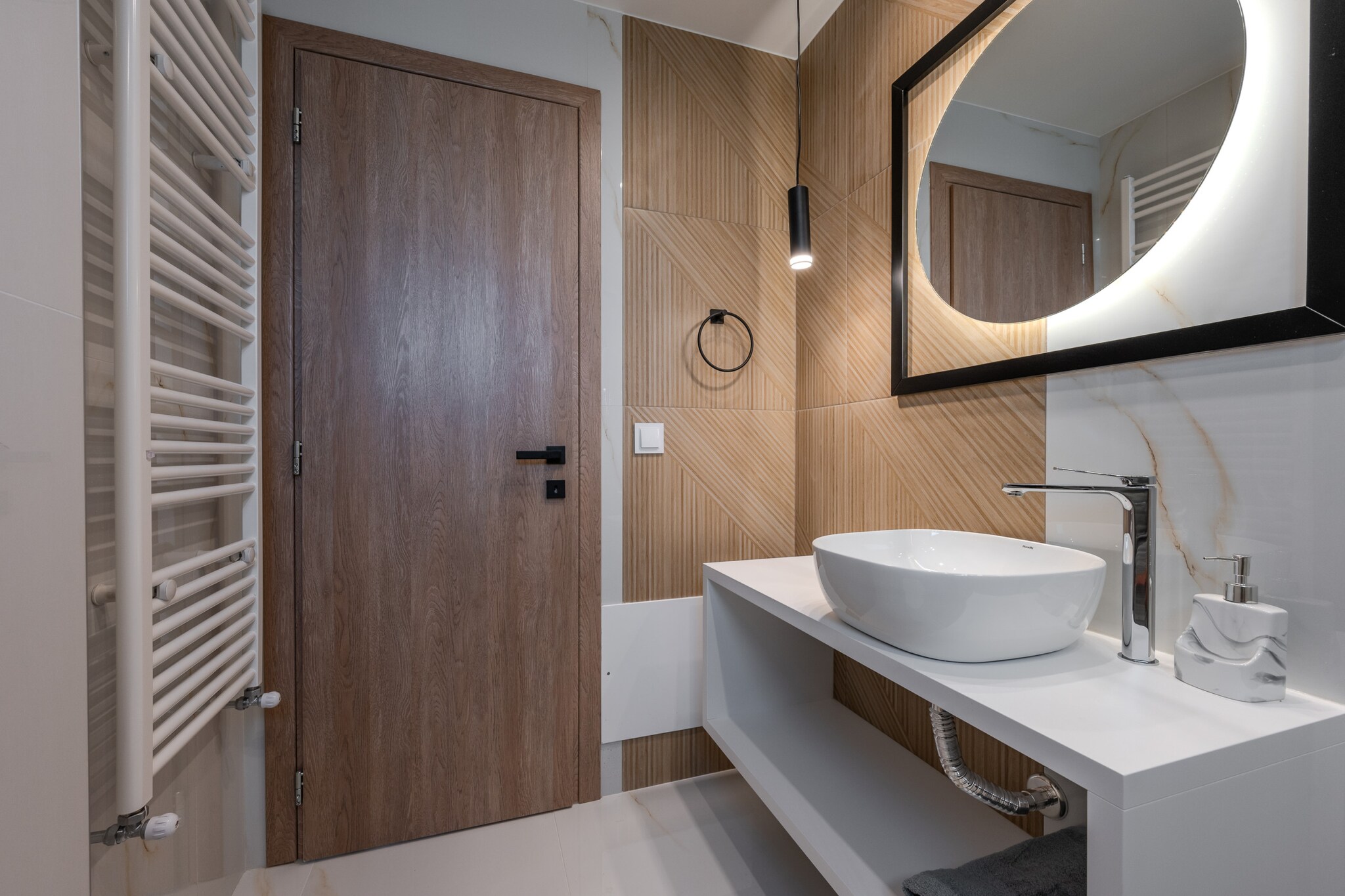 Rosy 1-Badkamer