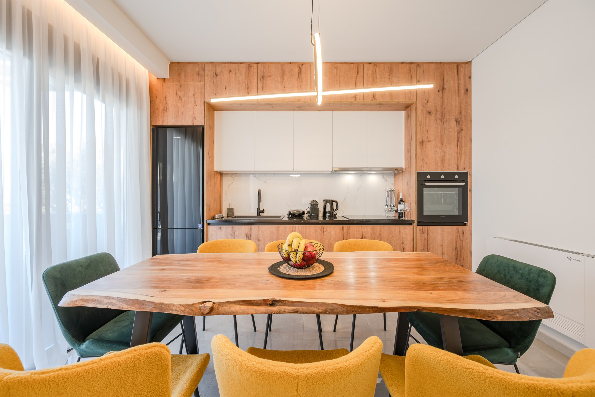 Rosy 2-Kitchen