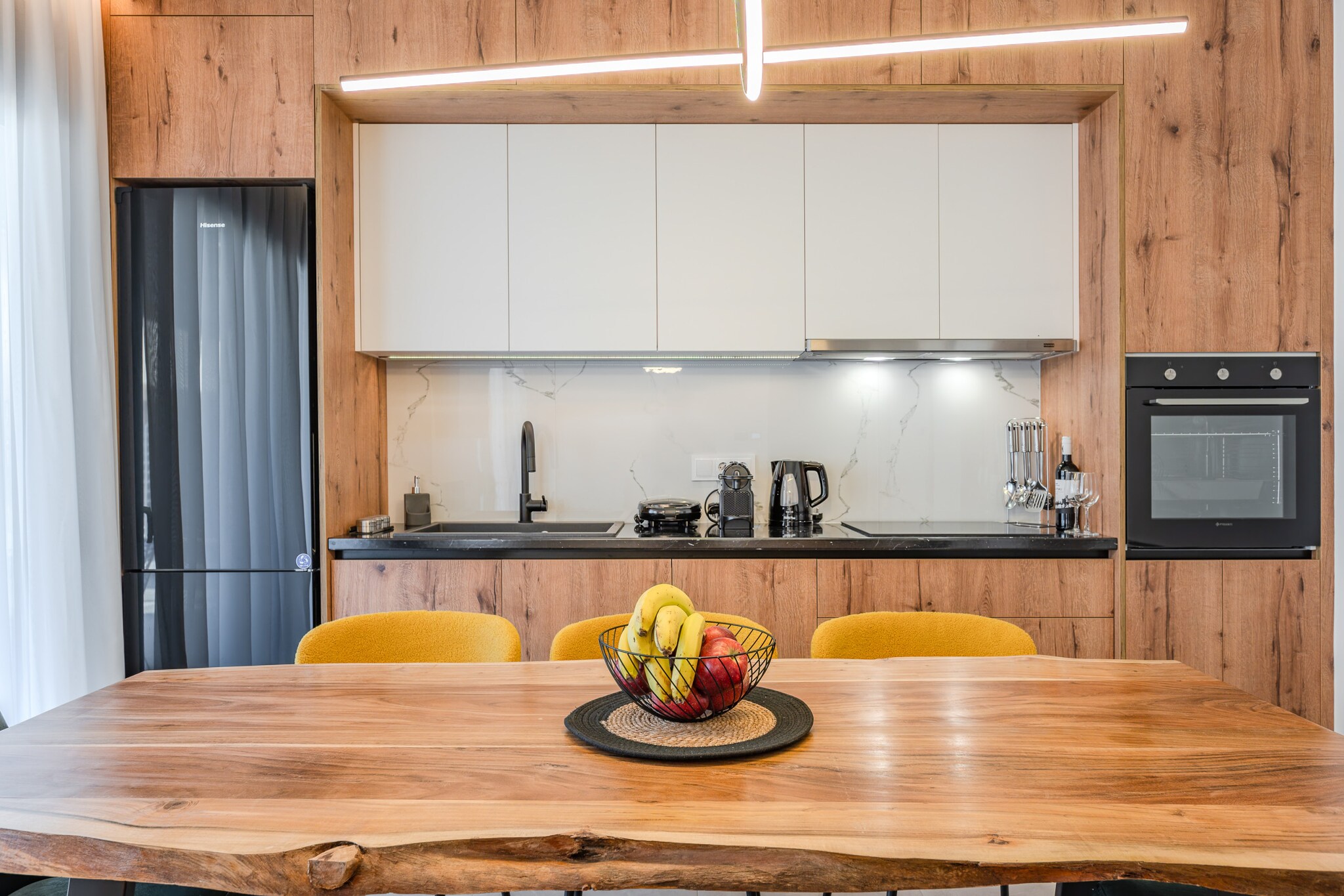 Rosy 2-Kitchen