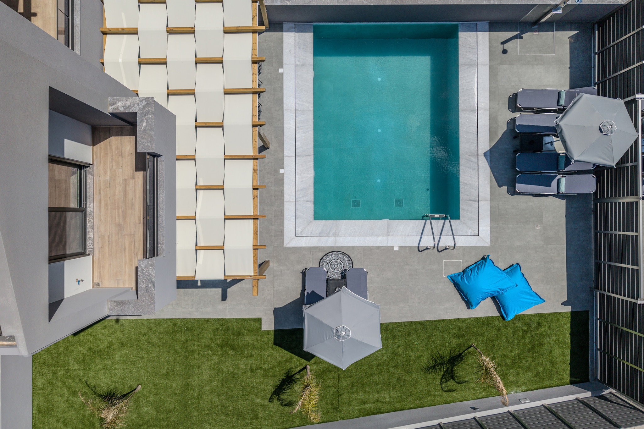 Rosy Villas Collection-Pool