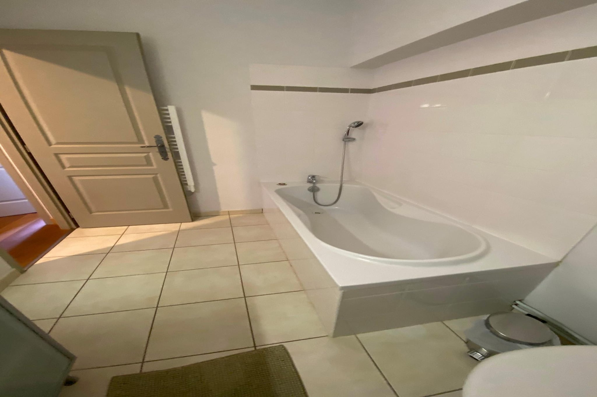 Le Buis-Badkamer