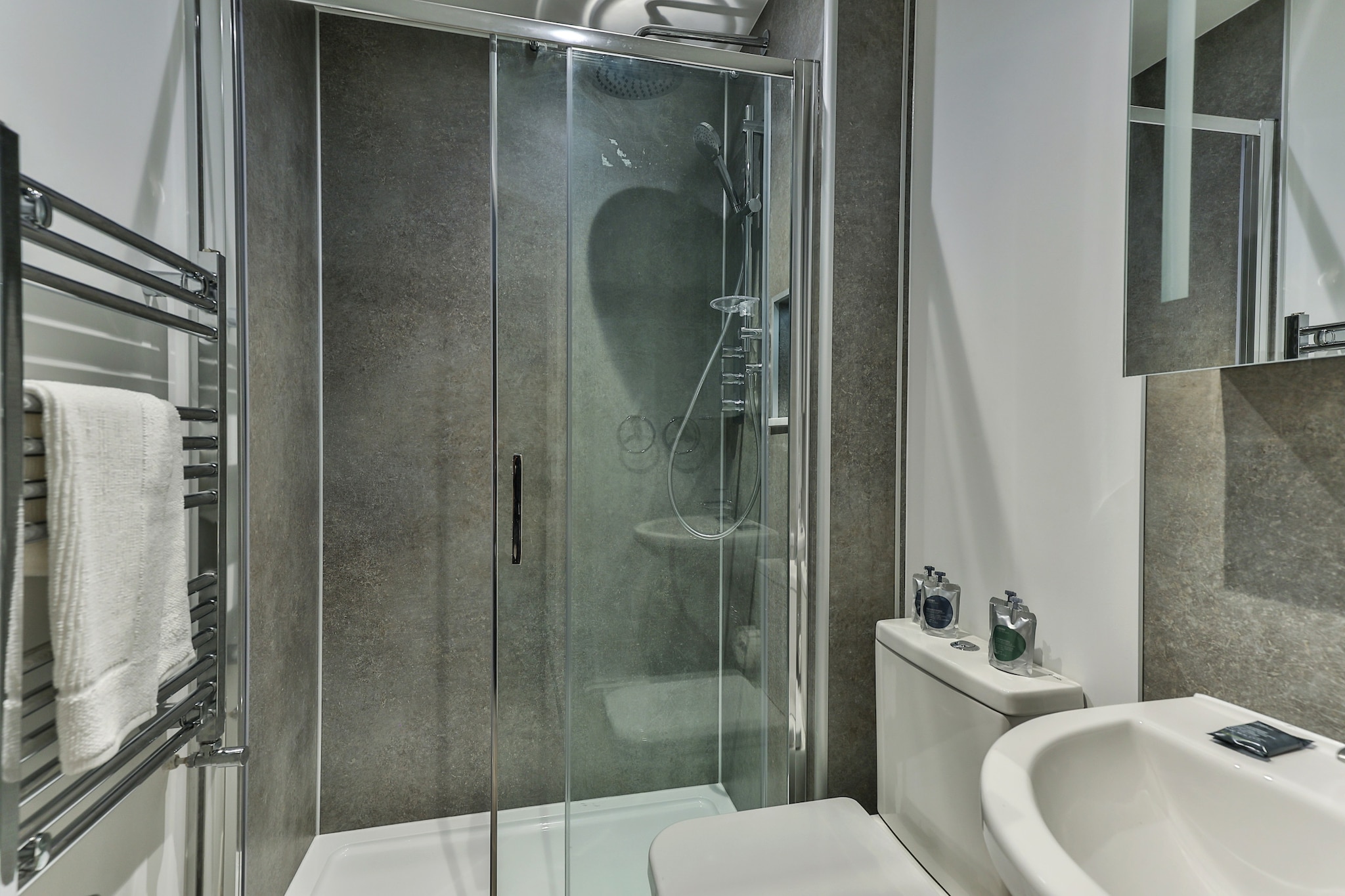 Belle House, Apt 1-Badkamer