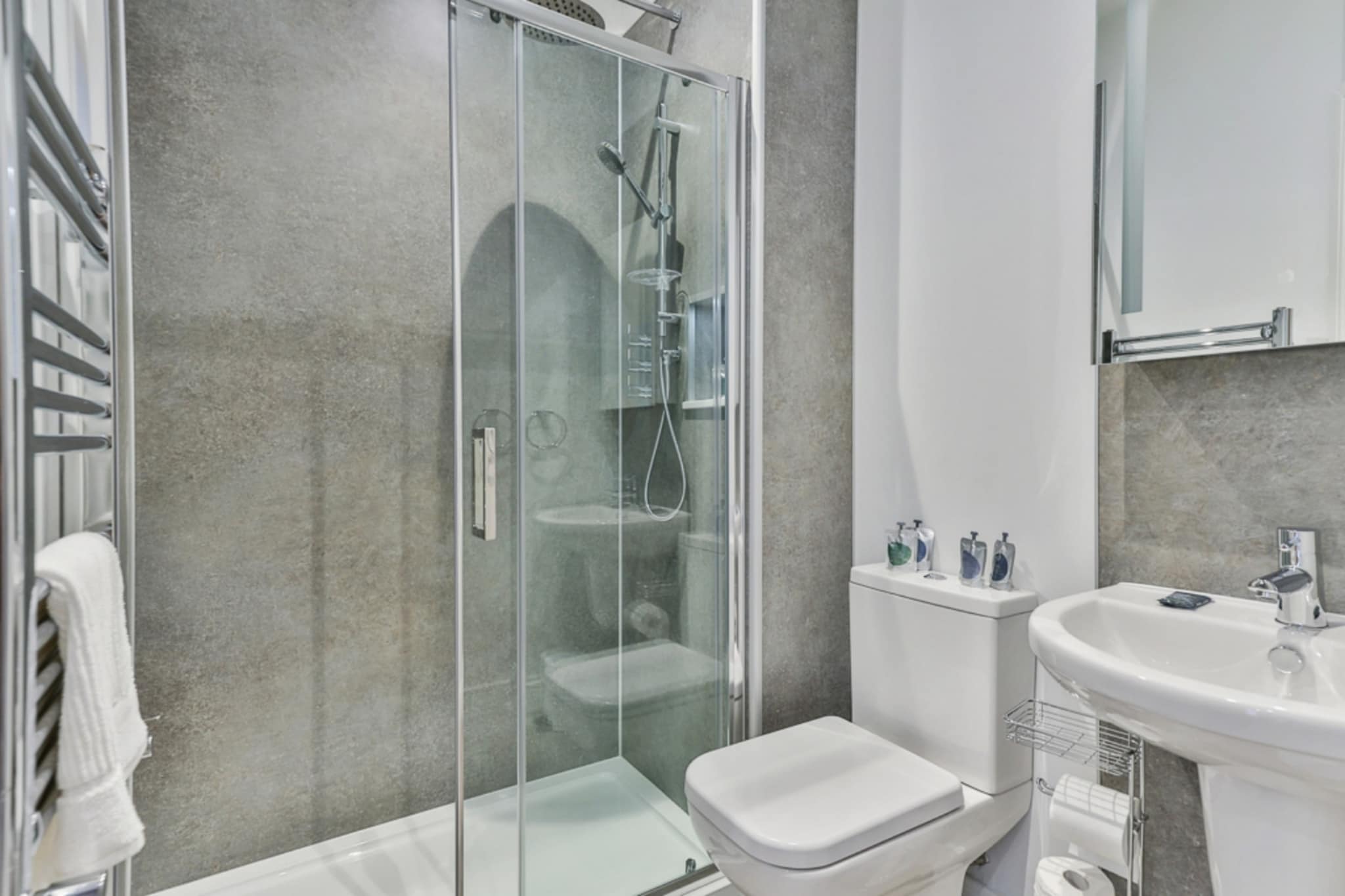 Belle House, Apt 4-Badkamer