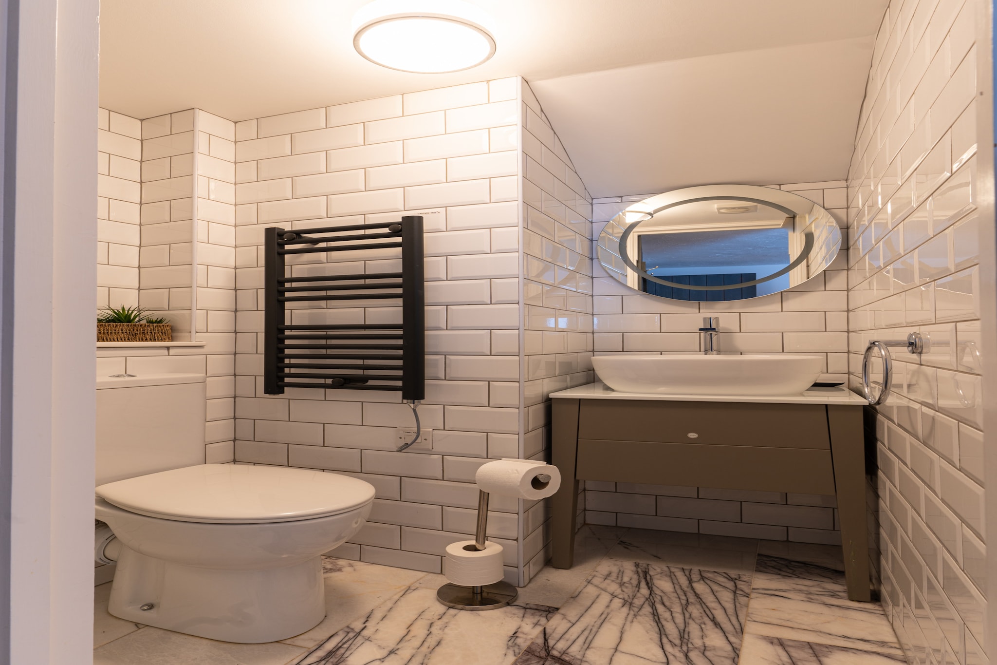 Old Harbour Cottage-Badkamer
