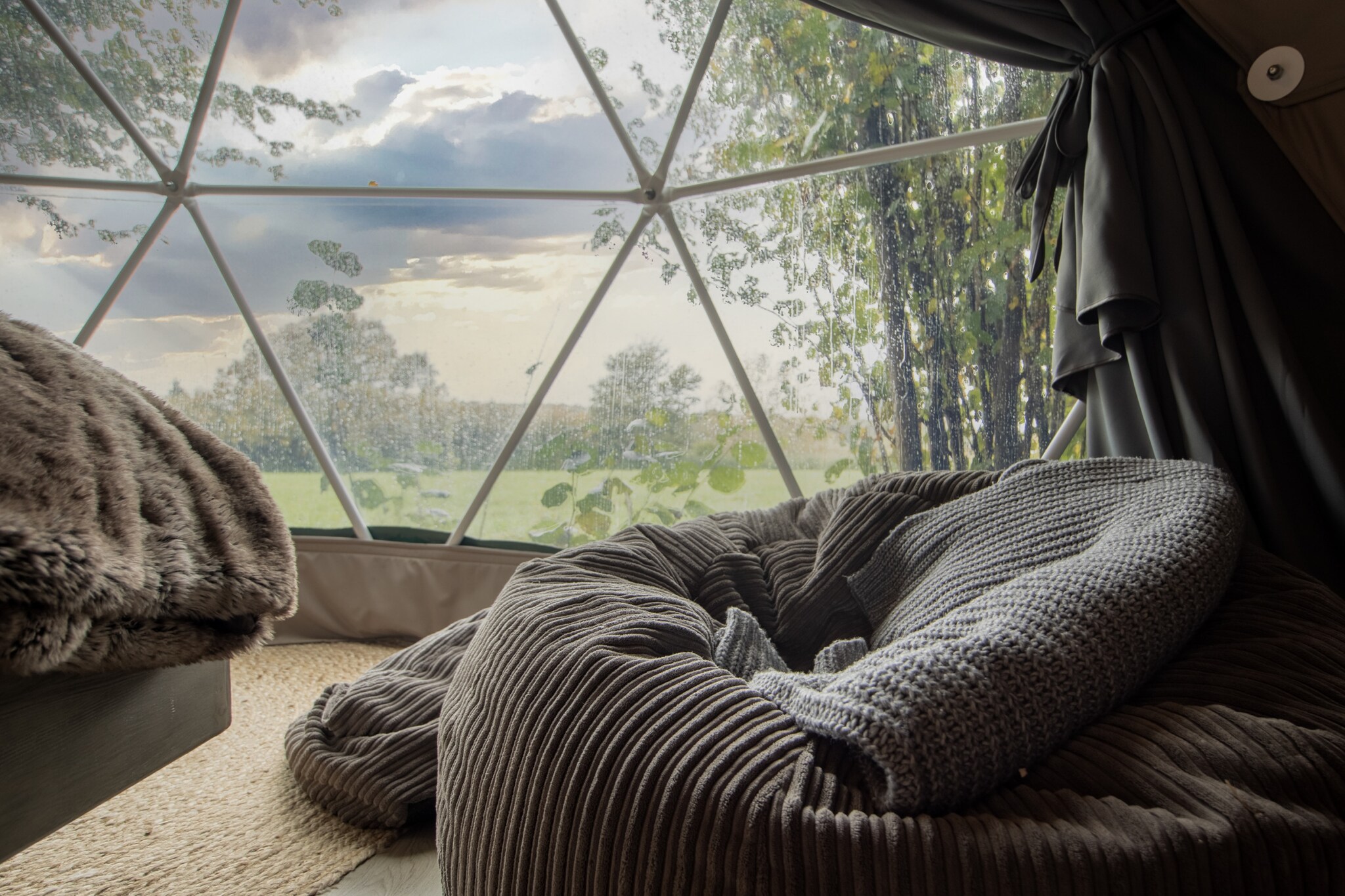 Chartwell Luxury Dome-Buitenlucht