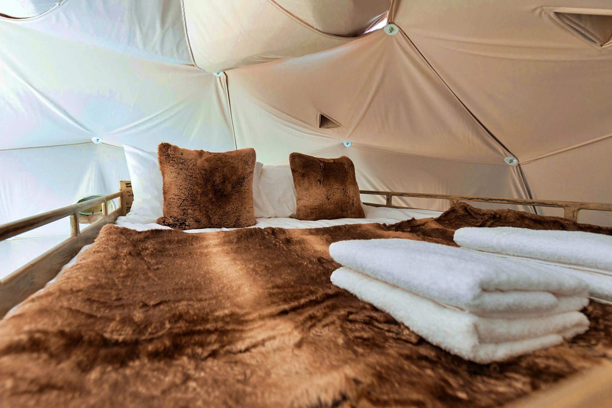 Scotney Luxury Dome-Slaapkamer