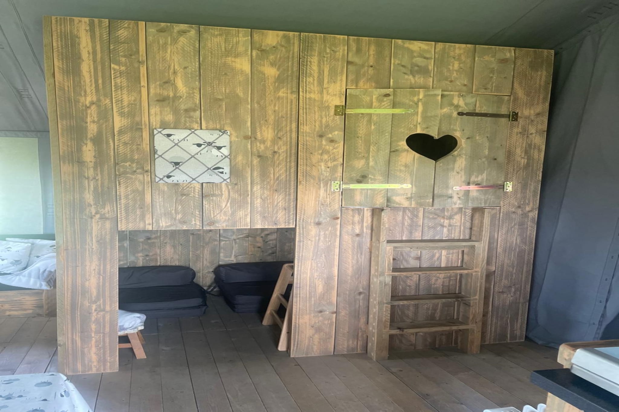 The Herdwick Safari Tent-Slaapkamer