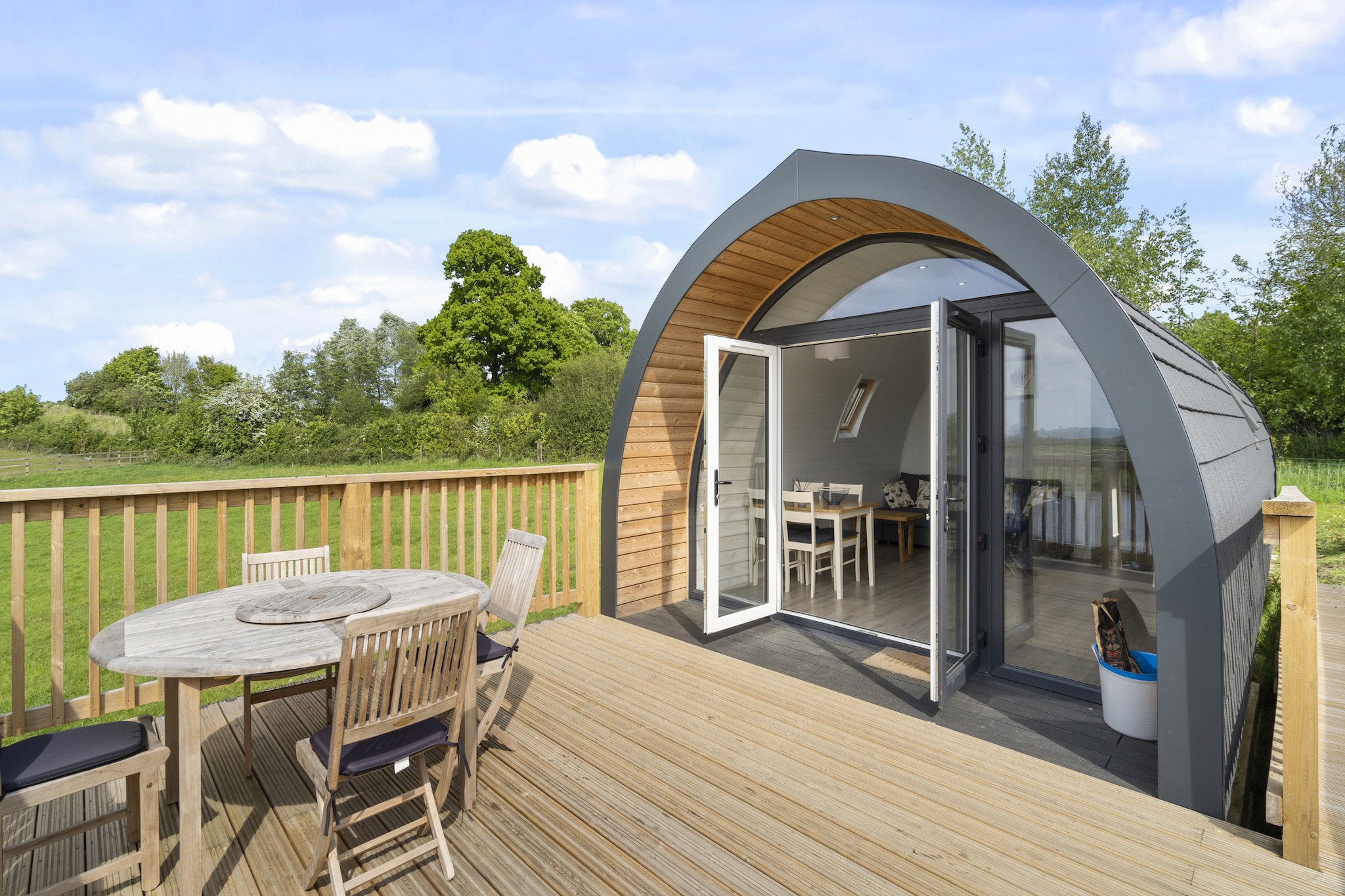The Highland Camping Pod-Buitenlucht