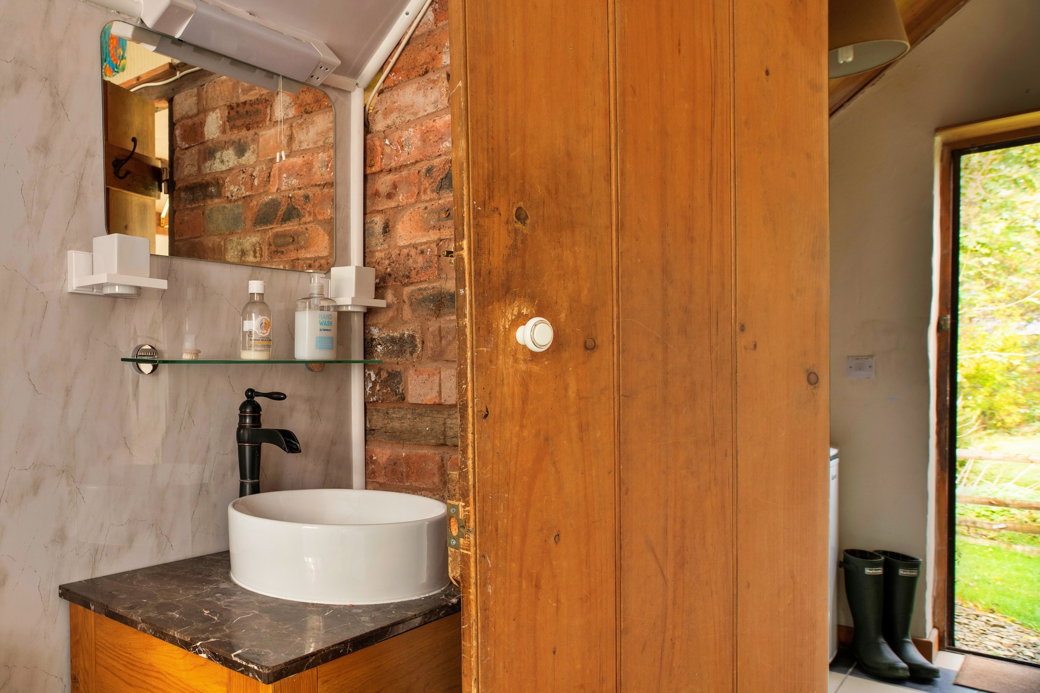 Great Cantal Granary-Badkamer