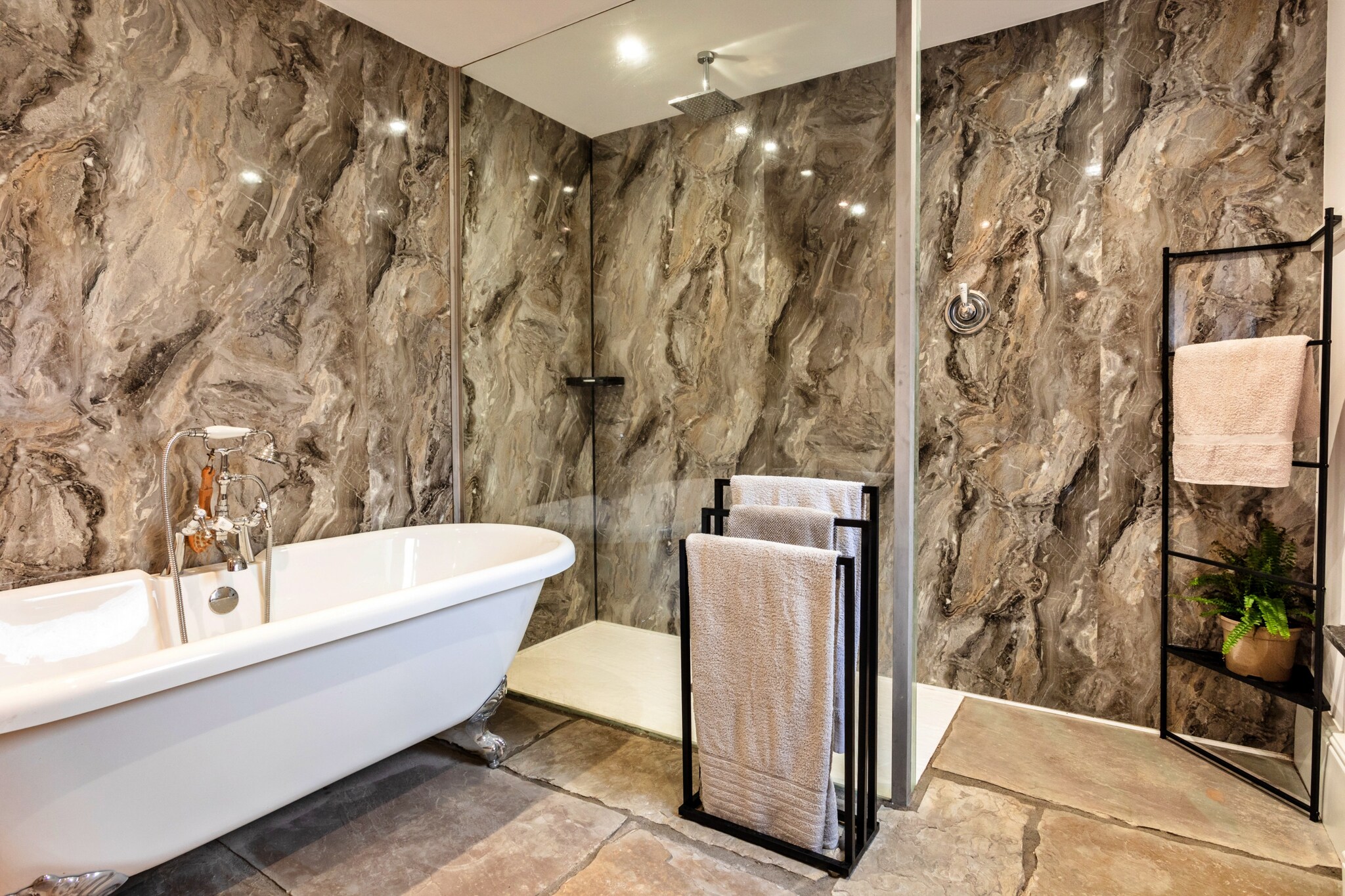 Upper Howick House-Badkamer