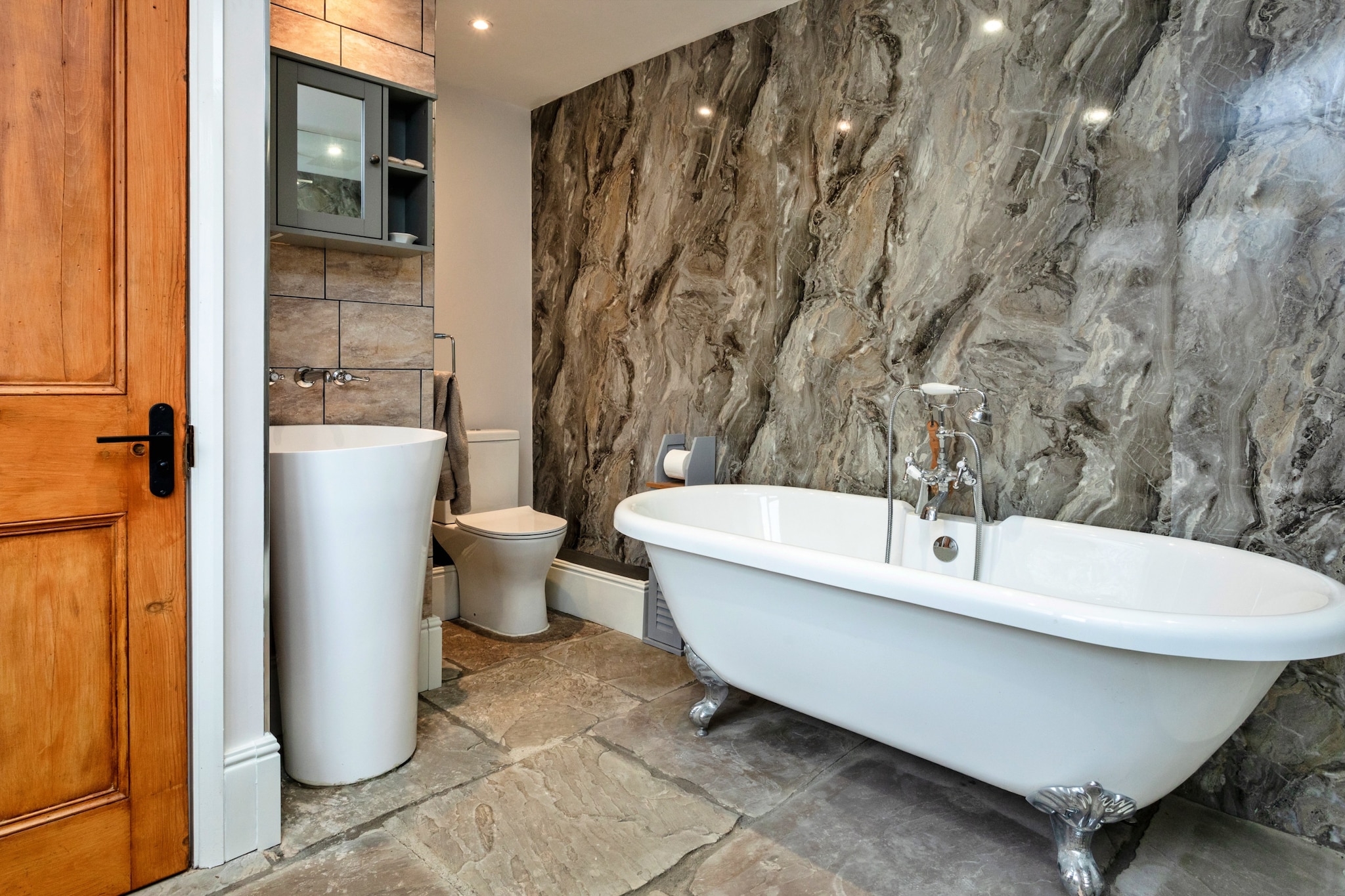 Upper Howick House-Badkamer