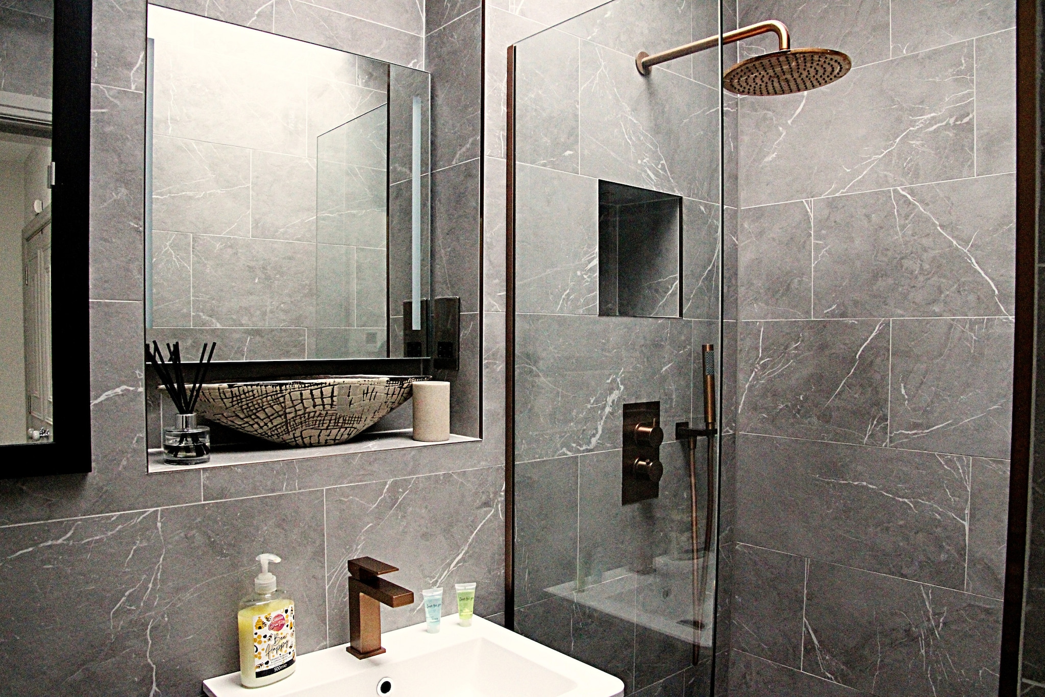 Highfield House-Badkamer