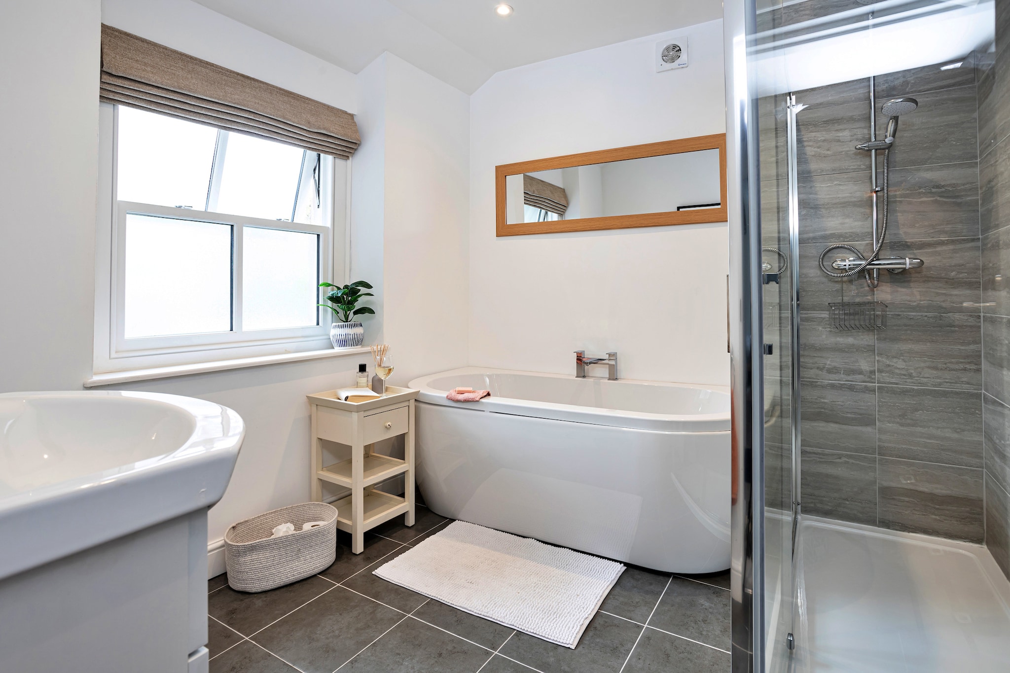 Courtyard Cottage-Badkamer