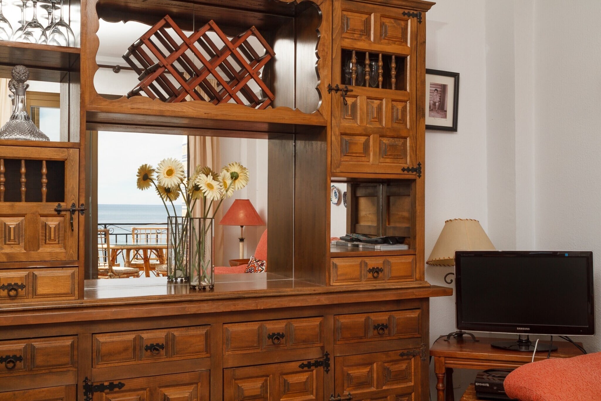 1410 Santa Clara-Salon