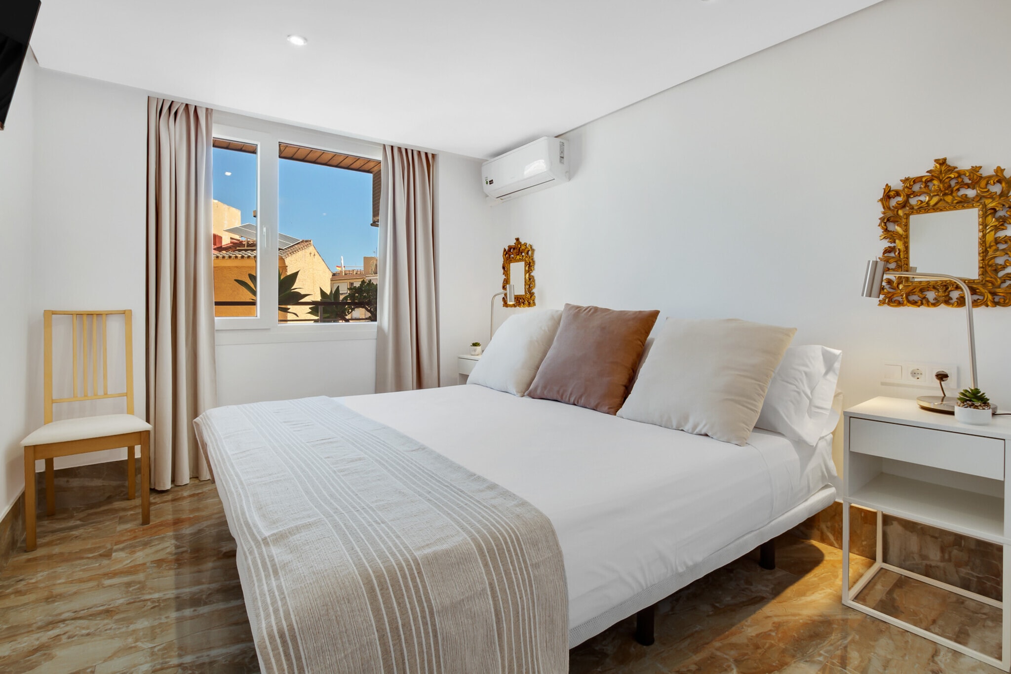 108 Nogalera-Chambre