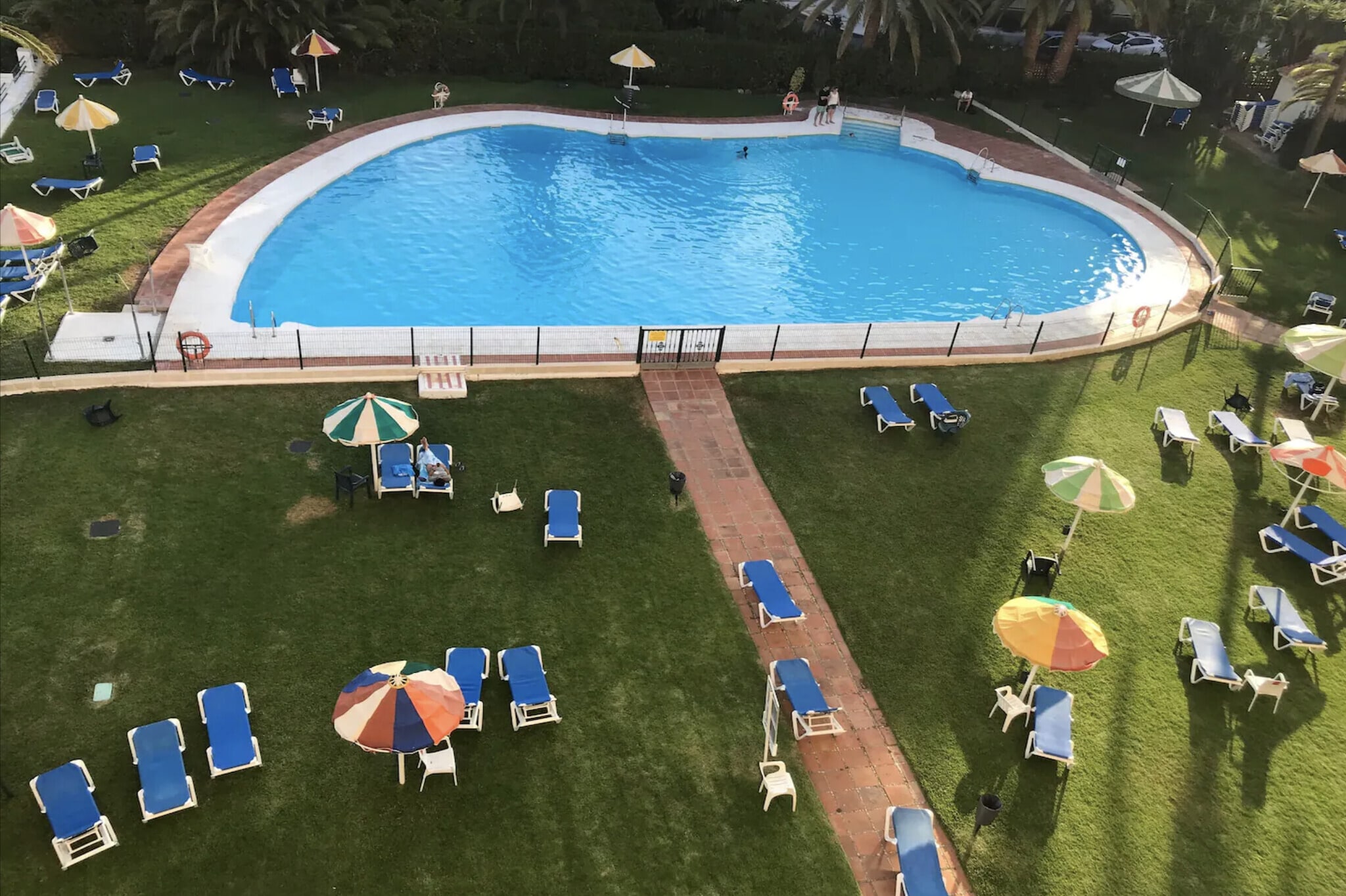 308 Torre-Schwimmbad
