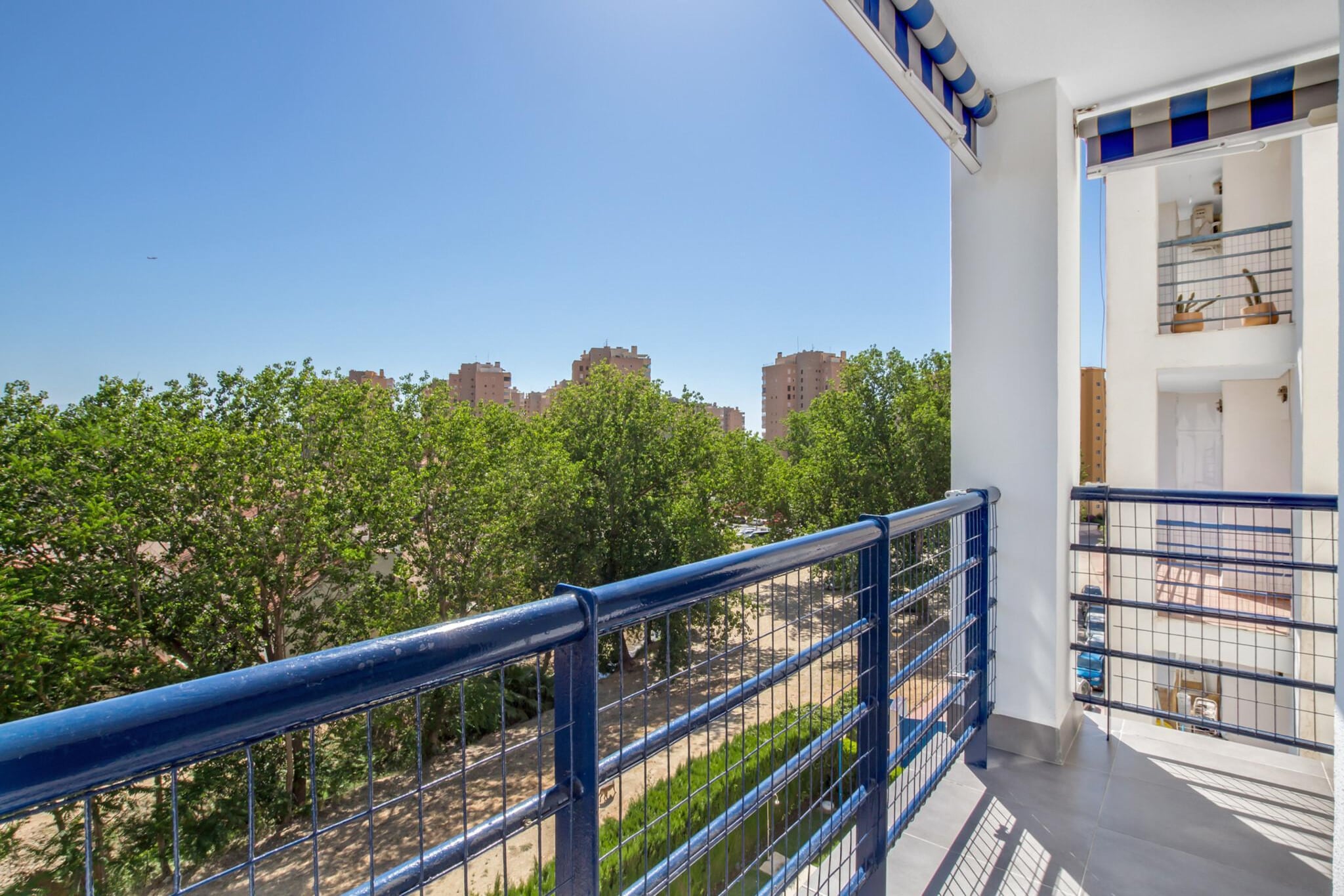 Tirreno-Balcon-terrasse