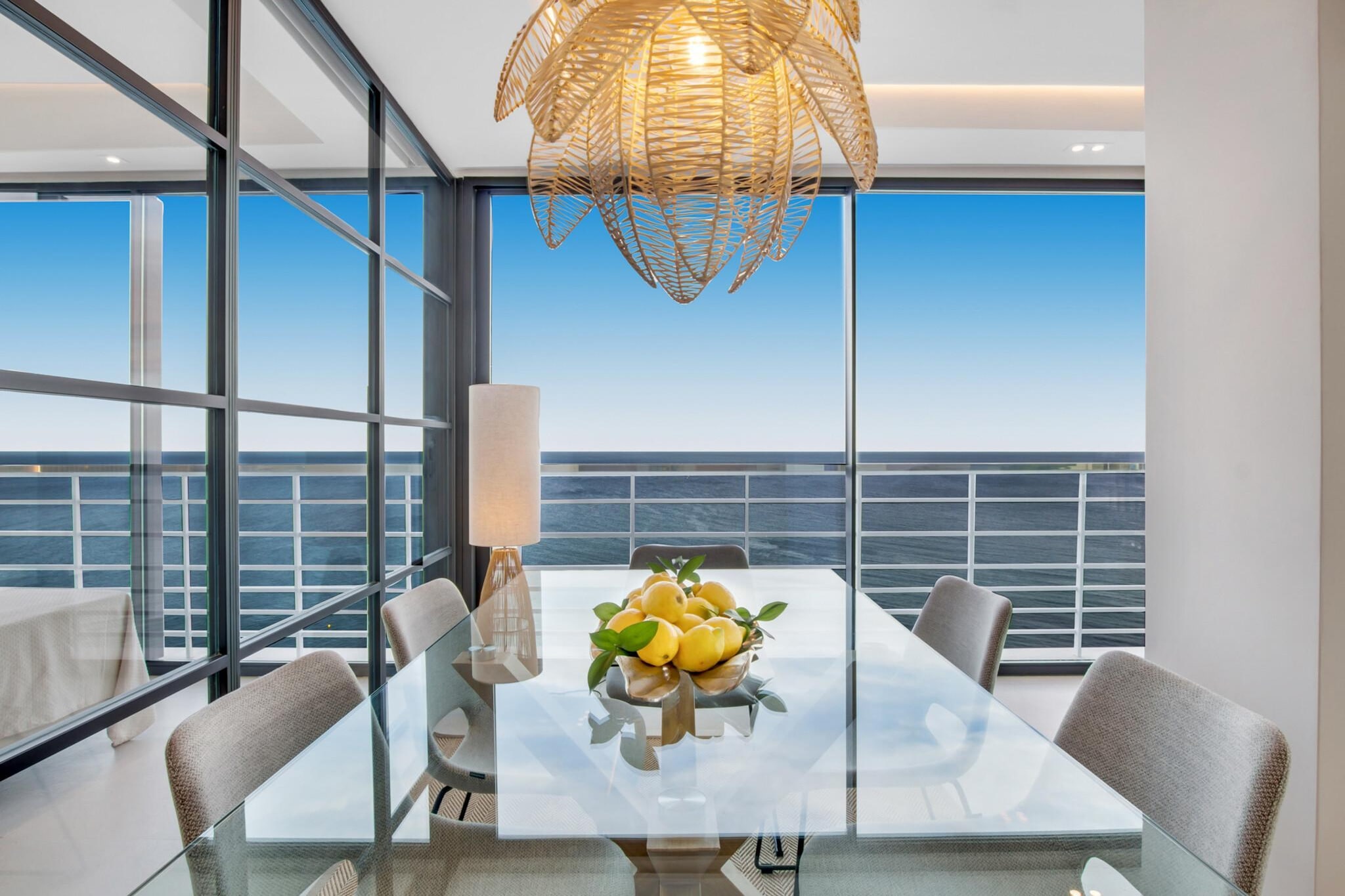 1009 Torre-Esszimmer