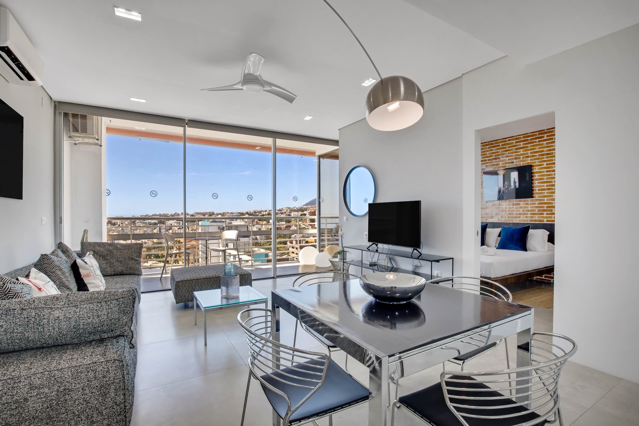 905 Torre-Flur