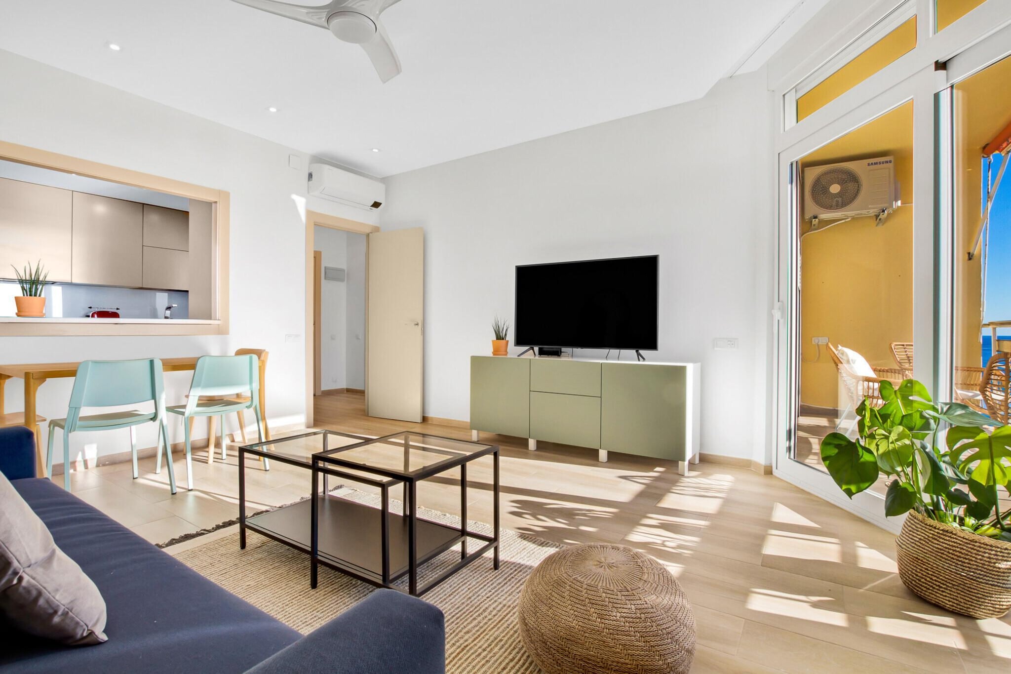 215 Torre-Wohnzimmer