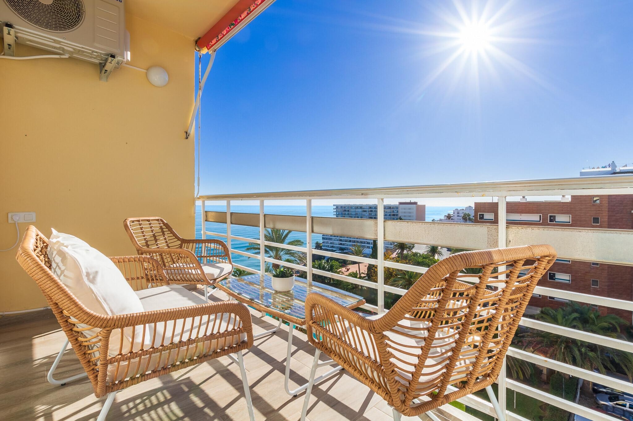 215 Torre-Terrassenbalkon