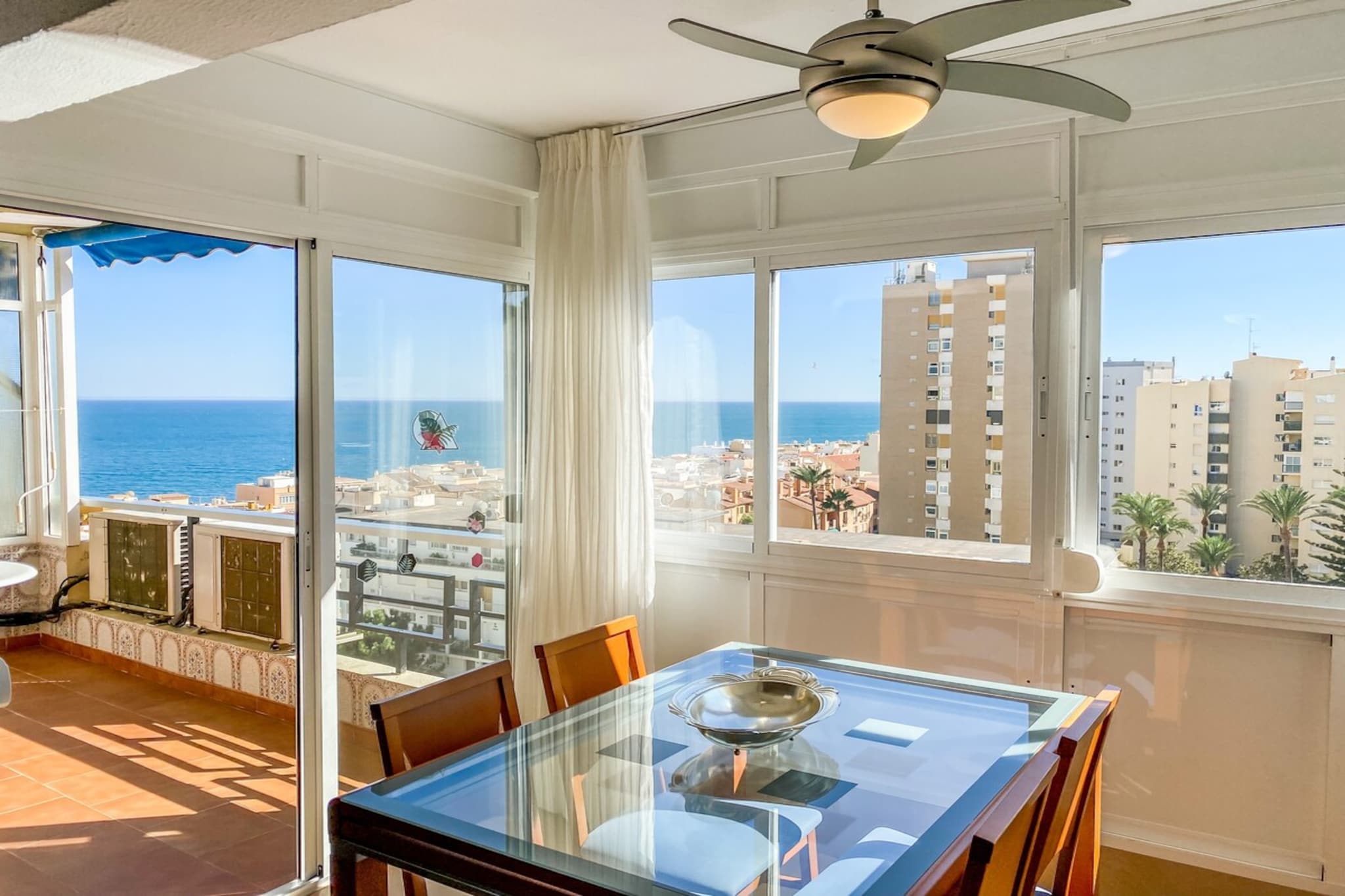 820 Núcleo de Cristal-Terrasbalkon