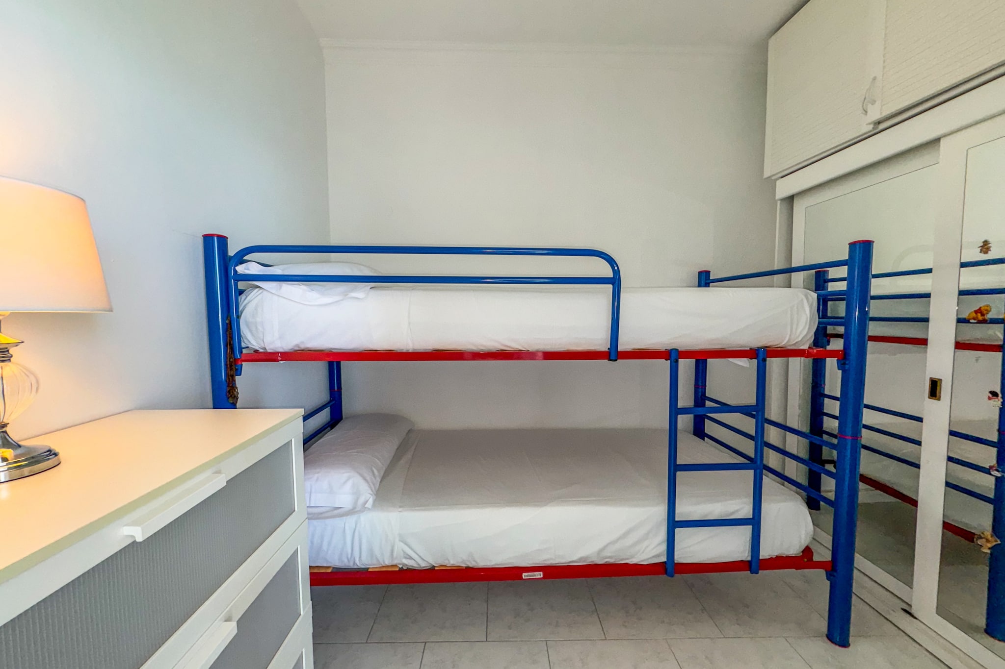 816 Torre-Chambre