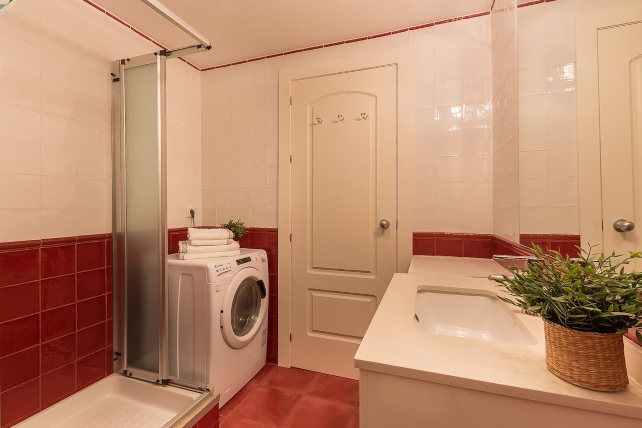 715 Torre-Salle de bain