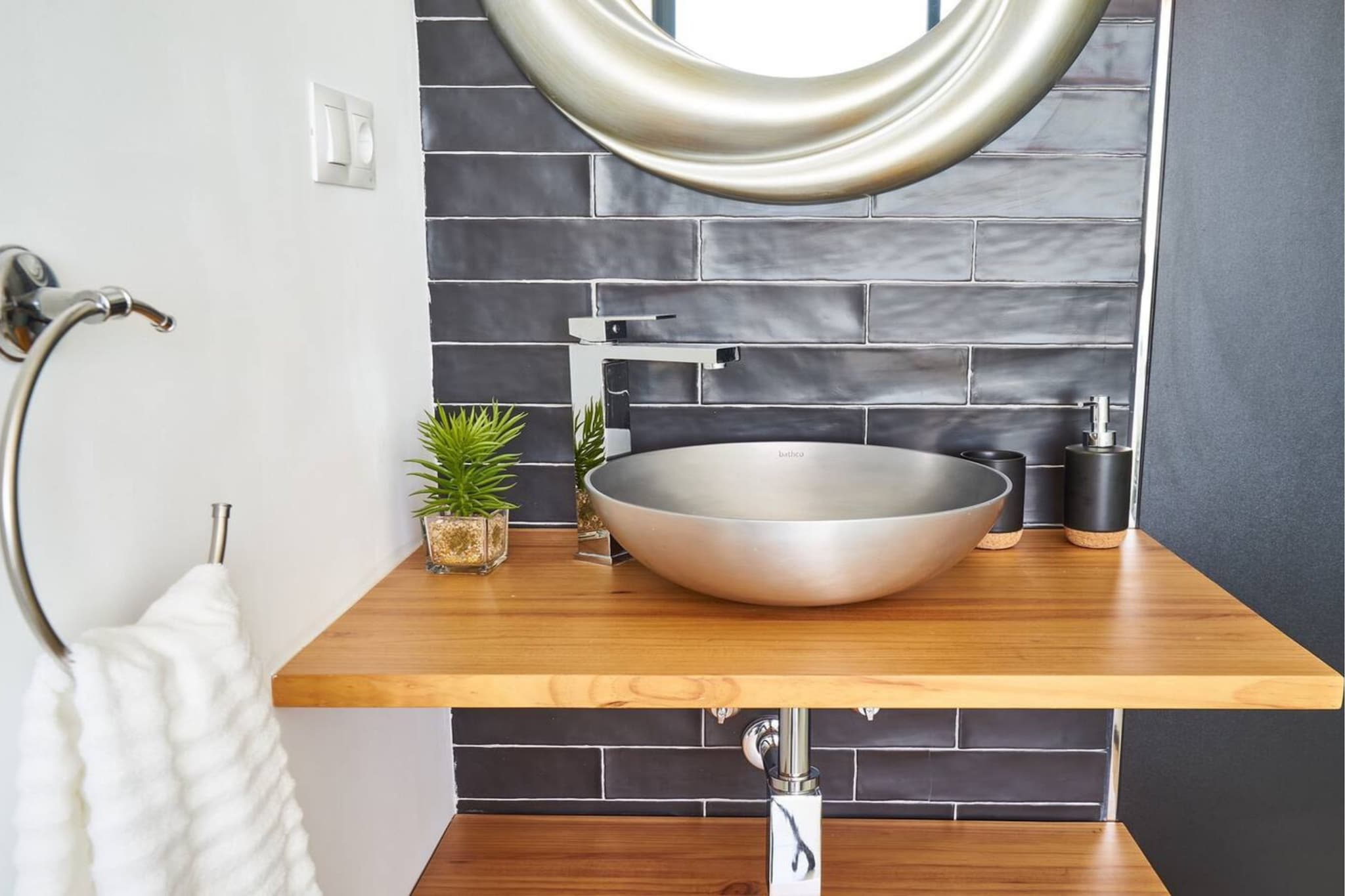 503 Torre-Salle de bain