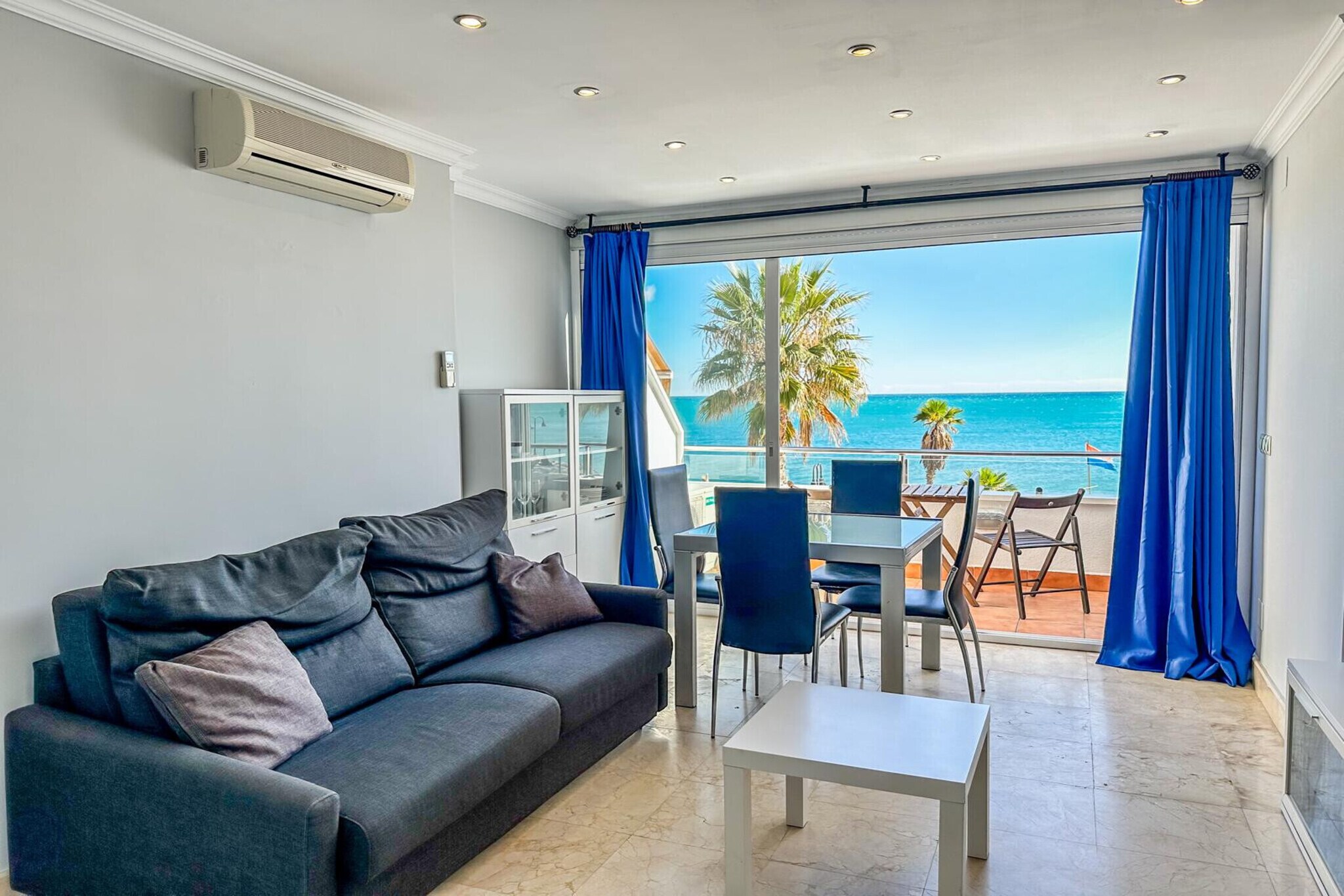 Step into this cozy beachfront studio, perfectly nestled in the heart of Torremolinos where the soothing sound of the waves is your constant companion. Designed for comfort, the apartment features a queen-size bed, a fully equipped kitchen, and a private bathroom. Its charming terrace offers a peaceful spot to enjoy meals outdoors or simply unwind with the refreshing sea breeze.

Ideal for couples or solo travelers seeking a tranquil retreat, this apartment combines the serenity of beachfront living with easy access to the vibrant life of Torremolinos. While it’s close to the city’s lively attractions, it remains a quiet haven to relax and recharge after a day of exploring.

Just steps from the golden sands of Playa El Bajondillo and the bustling Paseo Marítimo lined with beach bars, shops, and restaurants, adventure is always nearby. With the train station close by, you can easily venture out to Málaga or other beautiful towns along the Costa del Sol, making this the perfect base for your coastal getaway.
