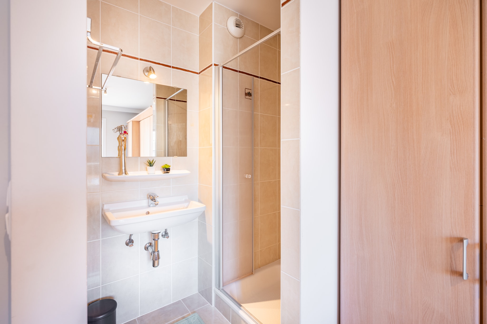 Guernsey 202-Badkamer