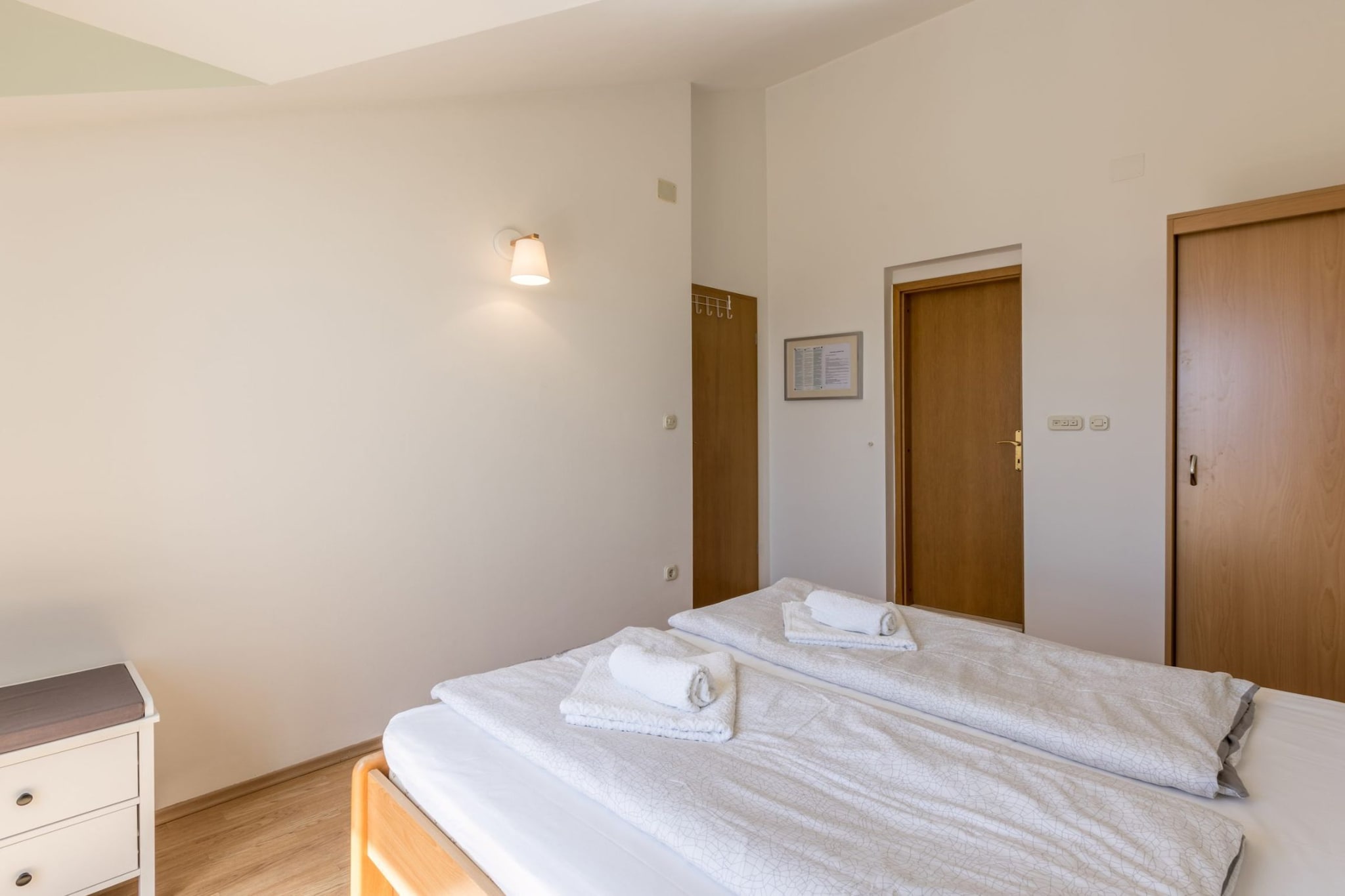 Adriatic Island Sea View Apartments - Comfort One Bedroom Apartment with Terrace and Sea View (A2)-Chambre