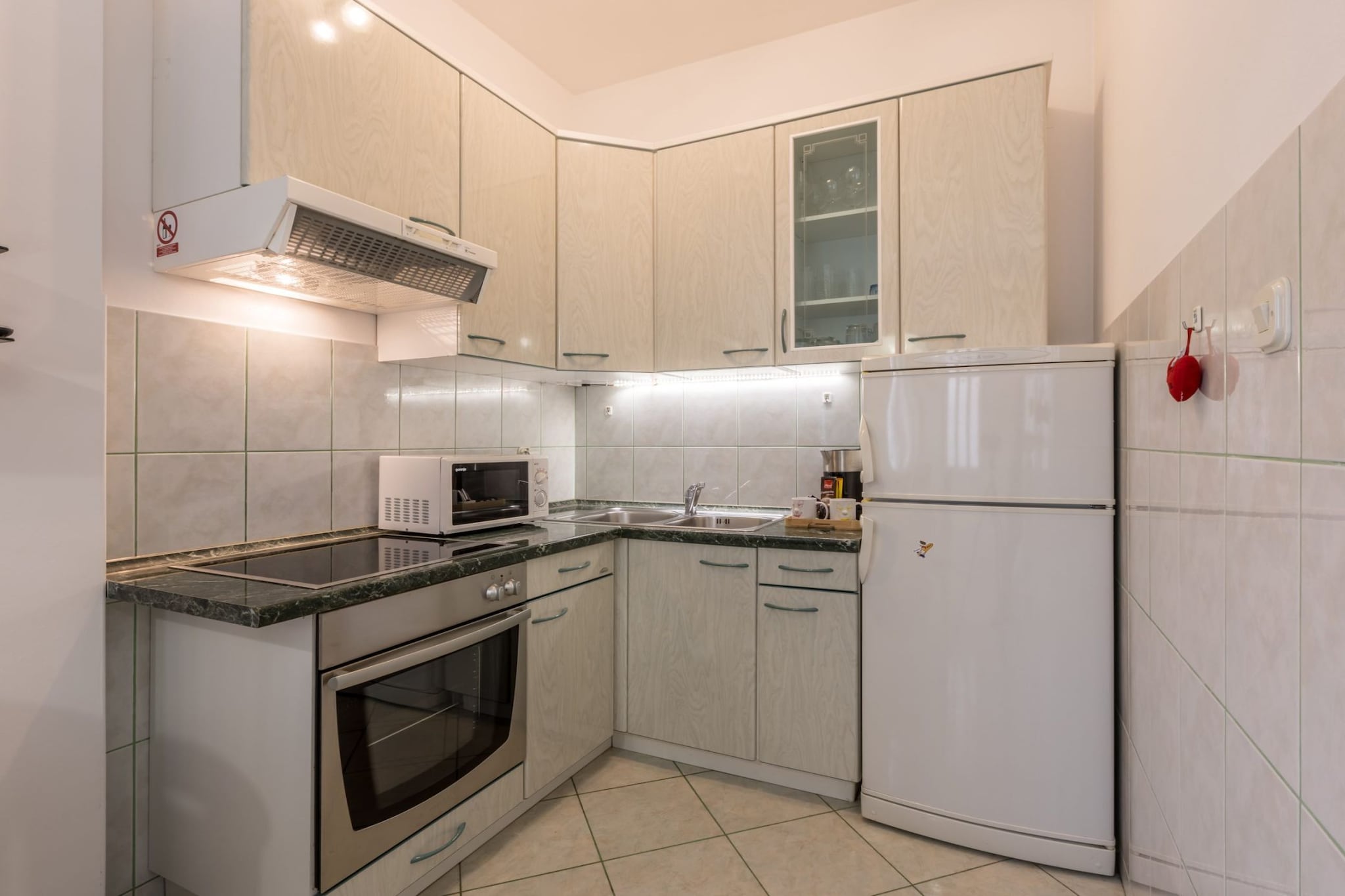 Adriatic Island Sea View Apartments - Comfort One Bedroom Apartment with Terrace and Sea View (A2)-Cuisine