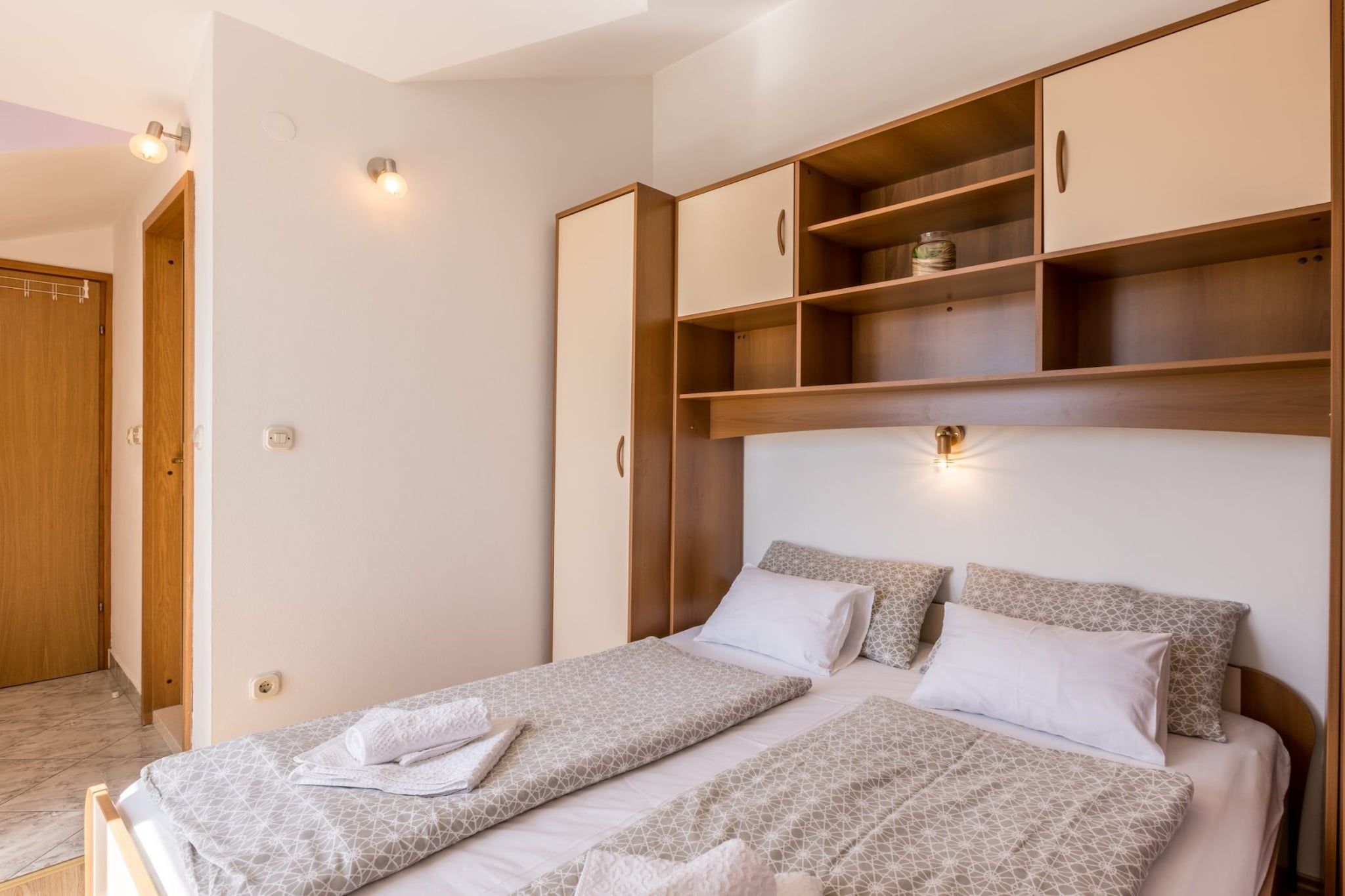 Adriatic Island Sea View Apartments - One Bedroom Apartment with Terrace and Sea View (A3)-Chambre