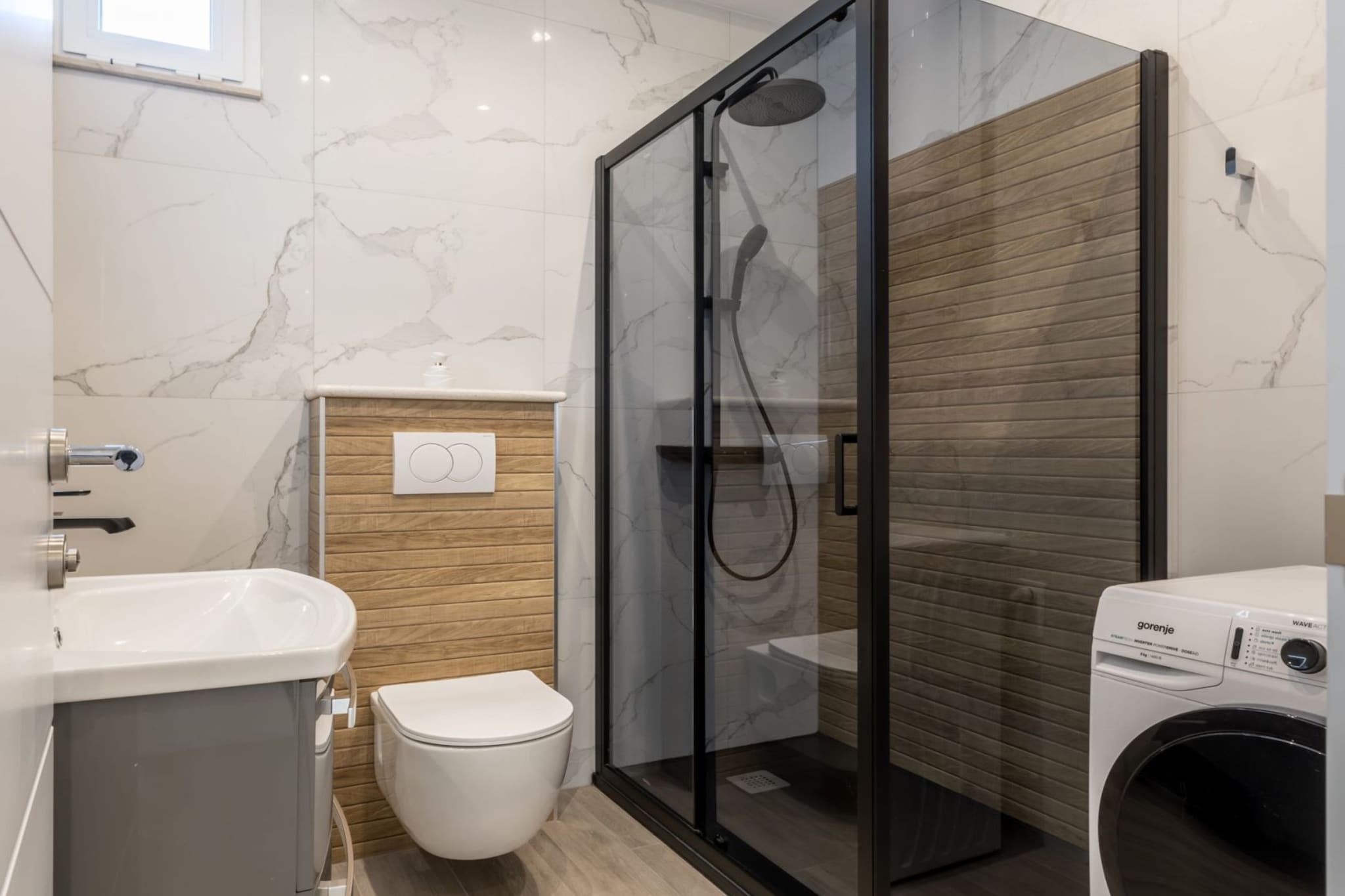 Adriatic Island Sea View Apartments - Three  Bedroom Apartment with Terrace and Sea View (A4)-Salle de bain