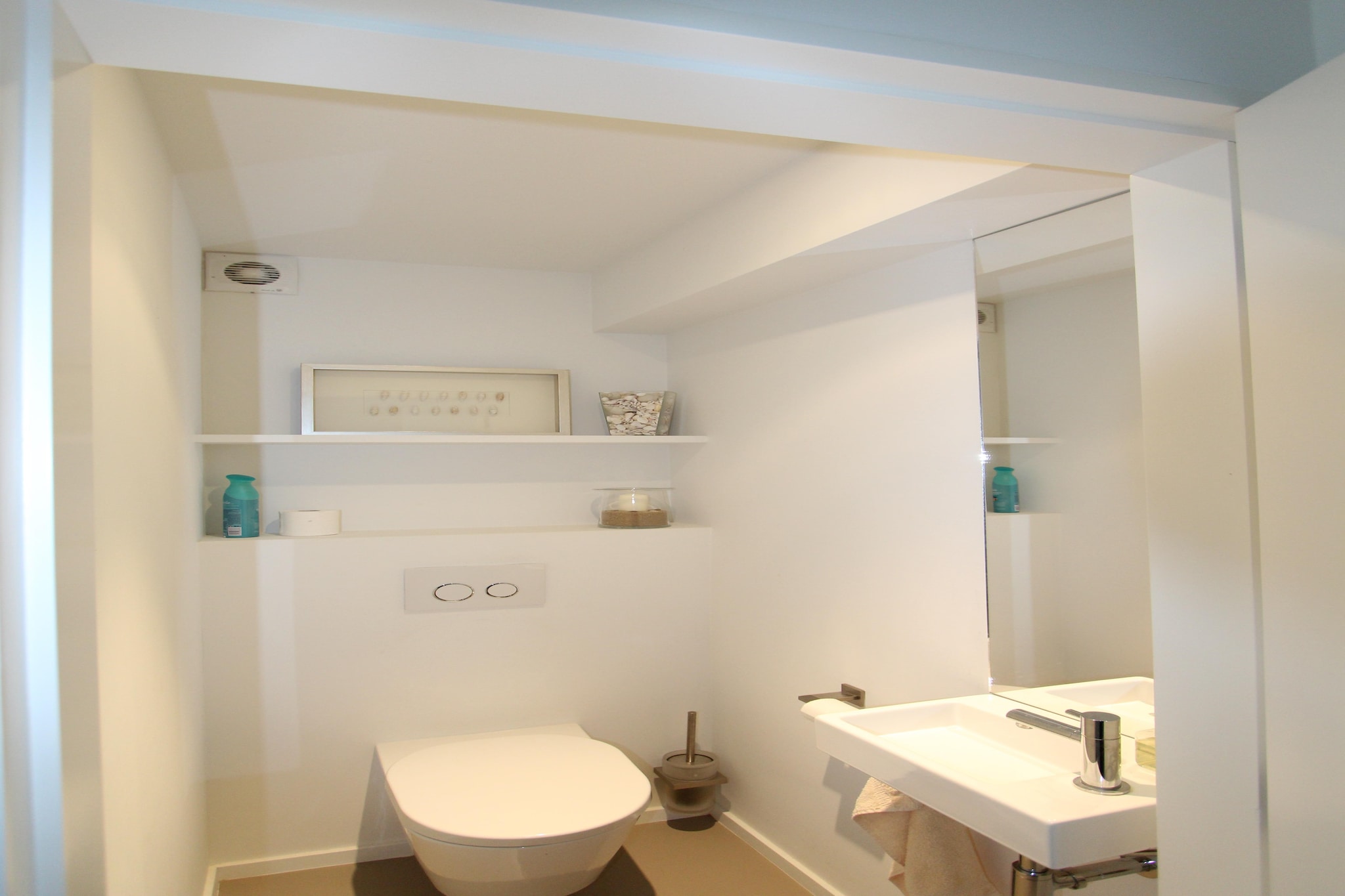 BRIGHTON 6A/61  BOX-Bathroom