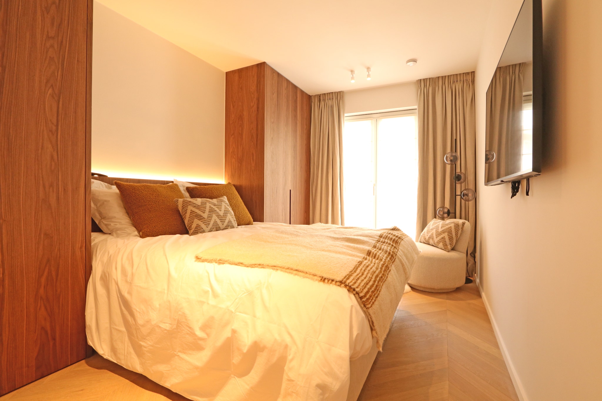 ALBATROS 33  GAR-Bedroom