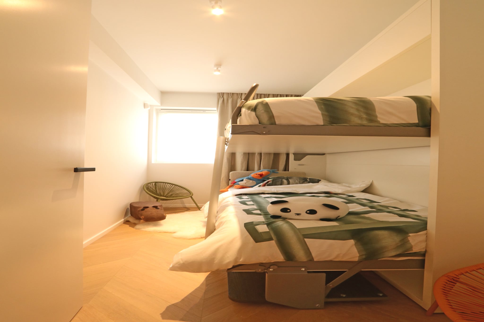 ALBATROS 33  GAR-Bedroom