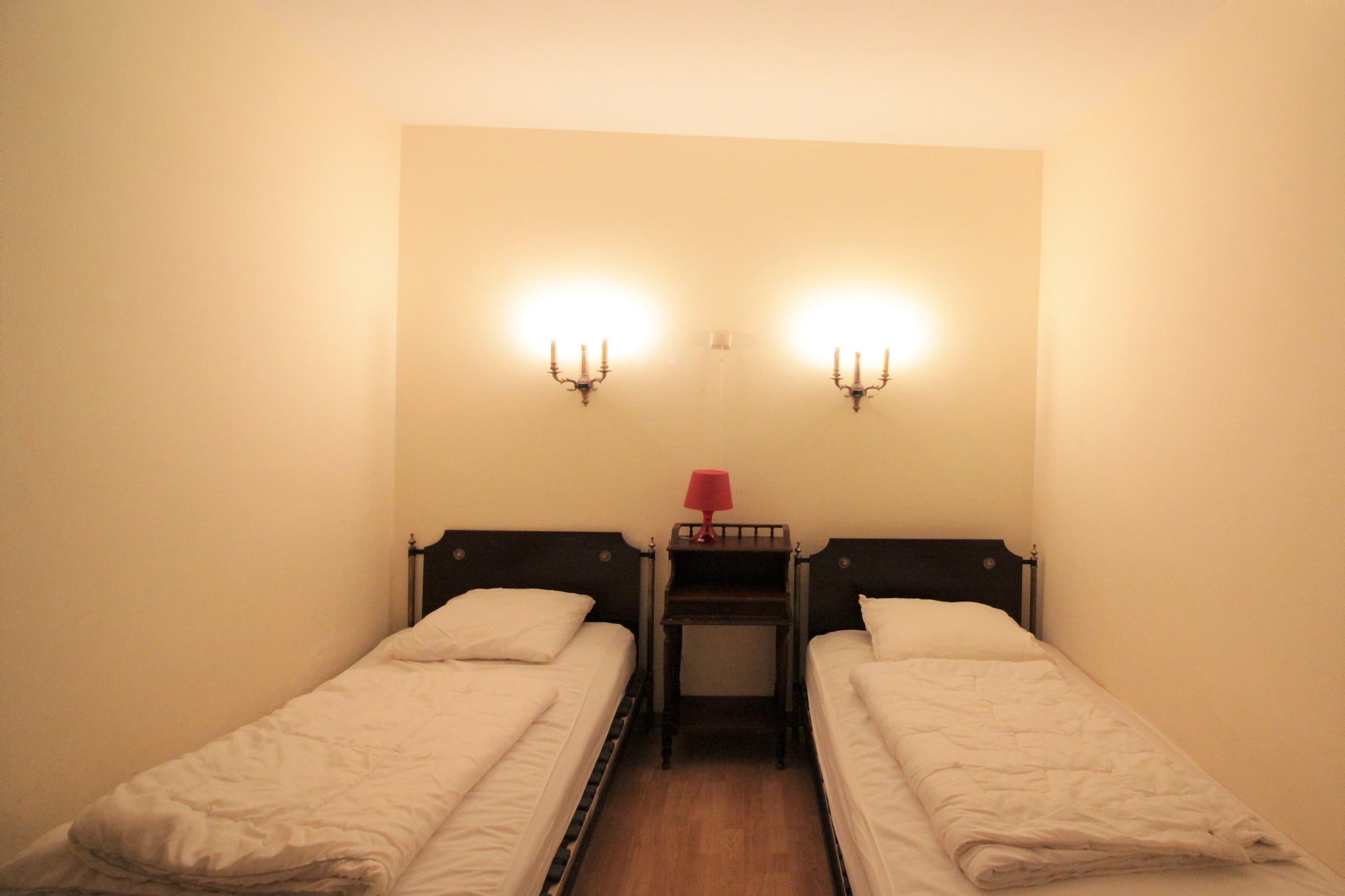 ANDORRA 1A  STPL-Bedroom