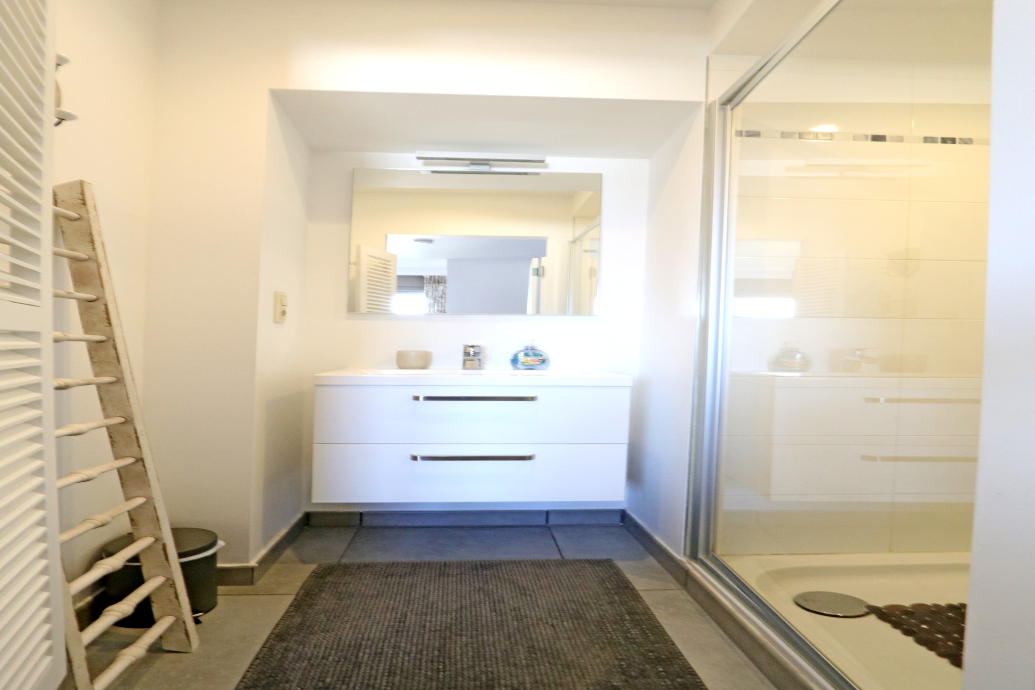 CICENDELE 3Z bis  BOX-Salle de bain