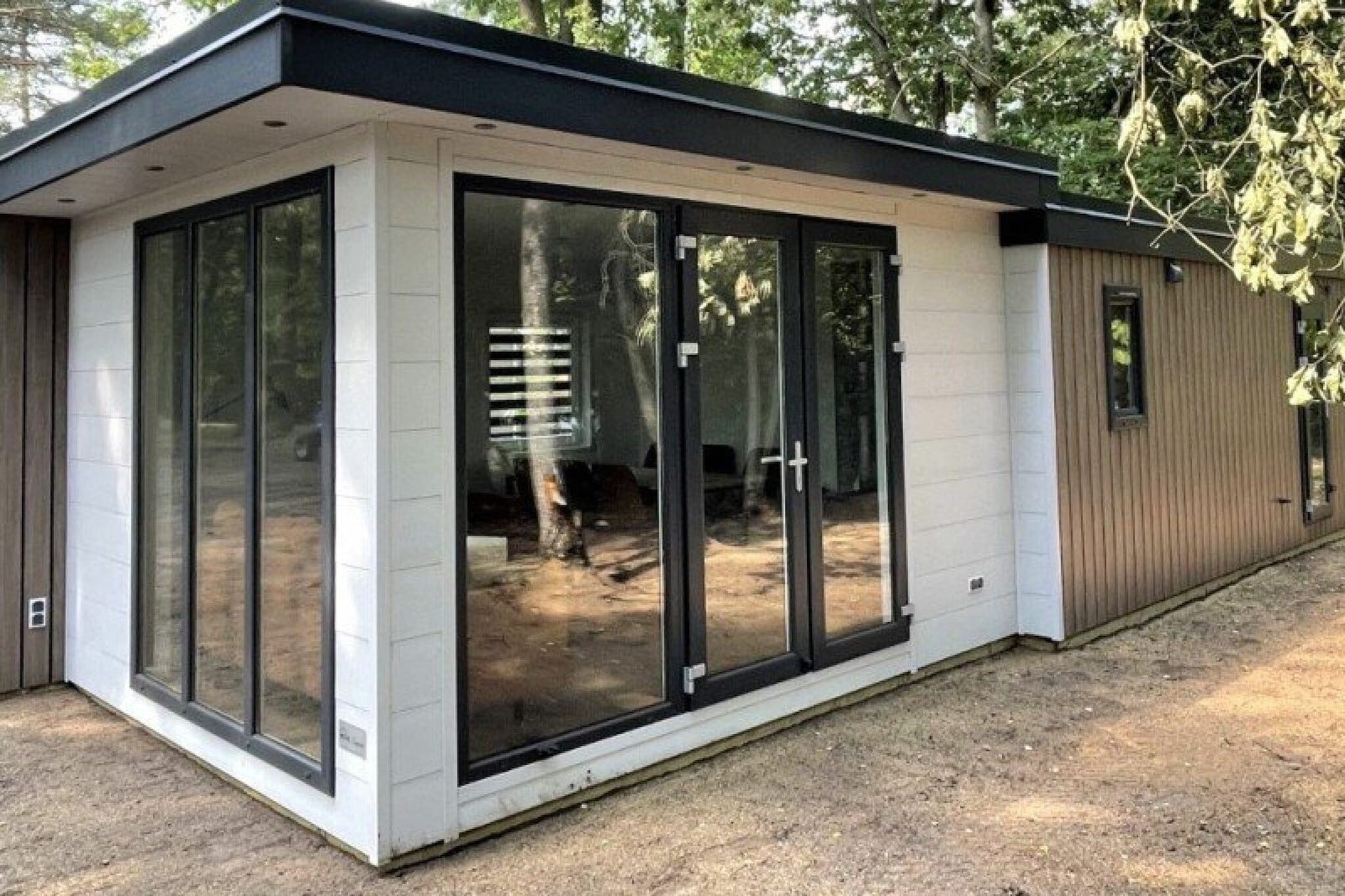 Chalet Nachtegaal (6 personen)-Buitenkant zomer